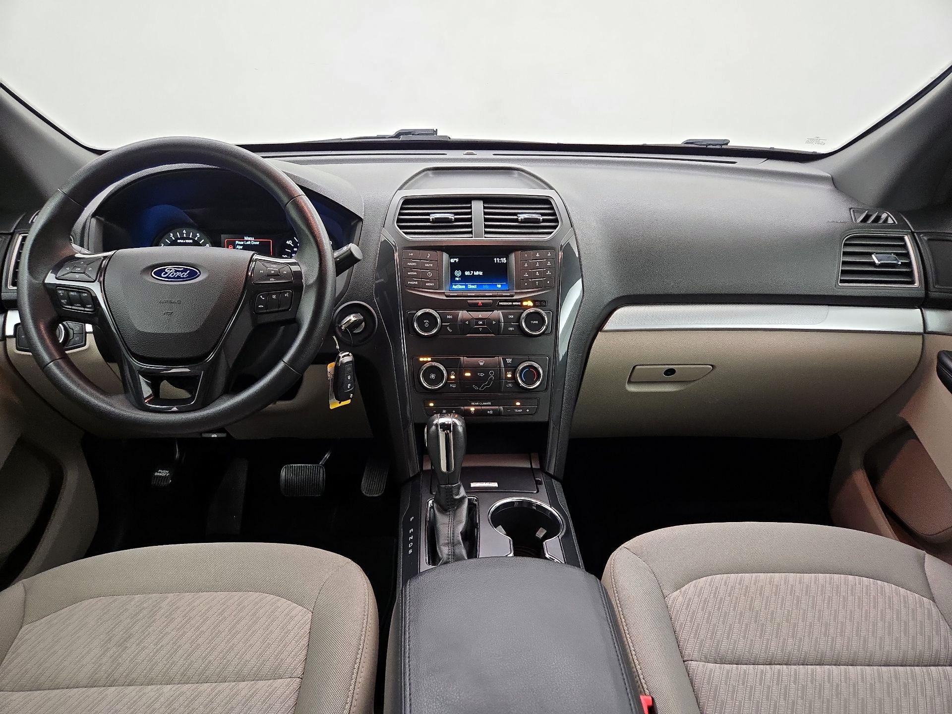Thumbnail: 2018 Ford Explorer - 9