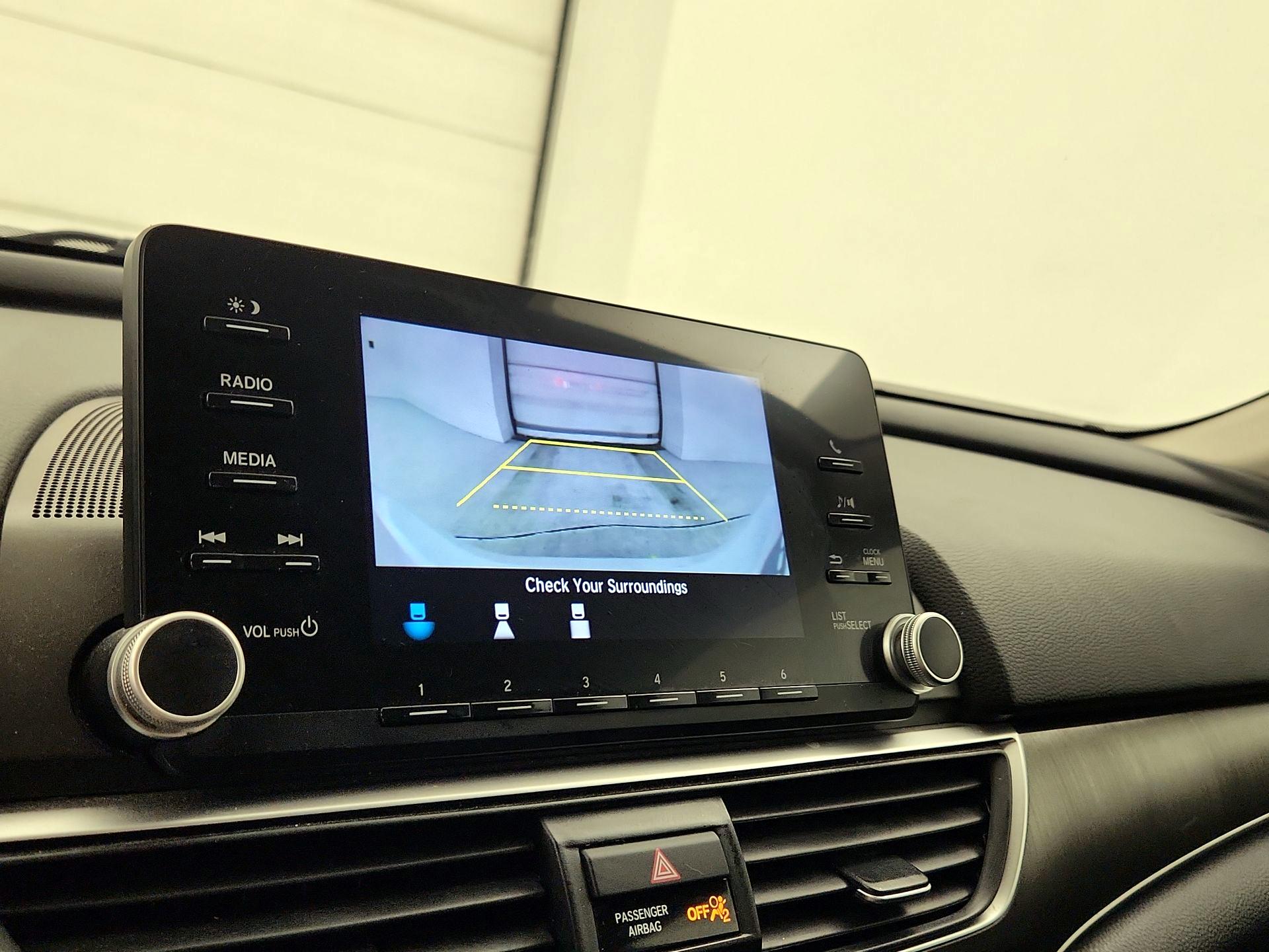 Thumbnail: 2018 Honda Accord - 14