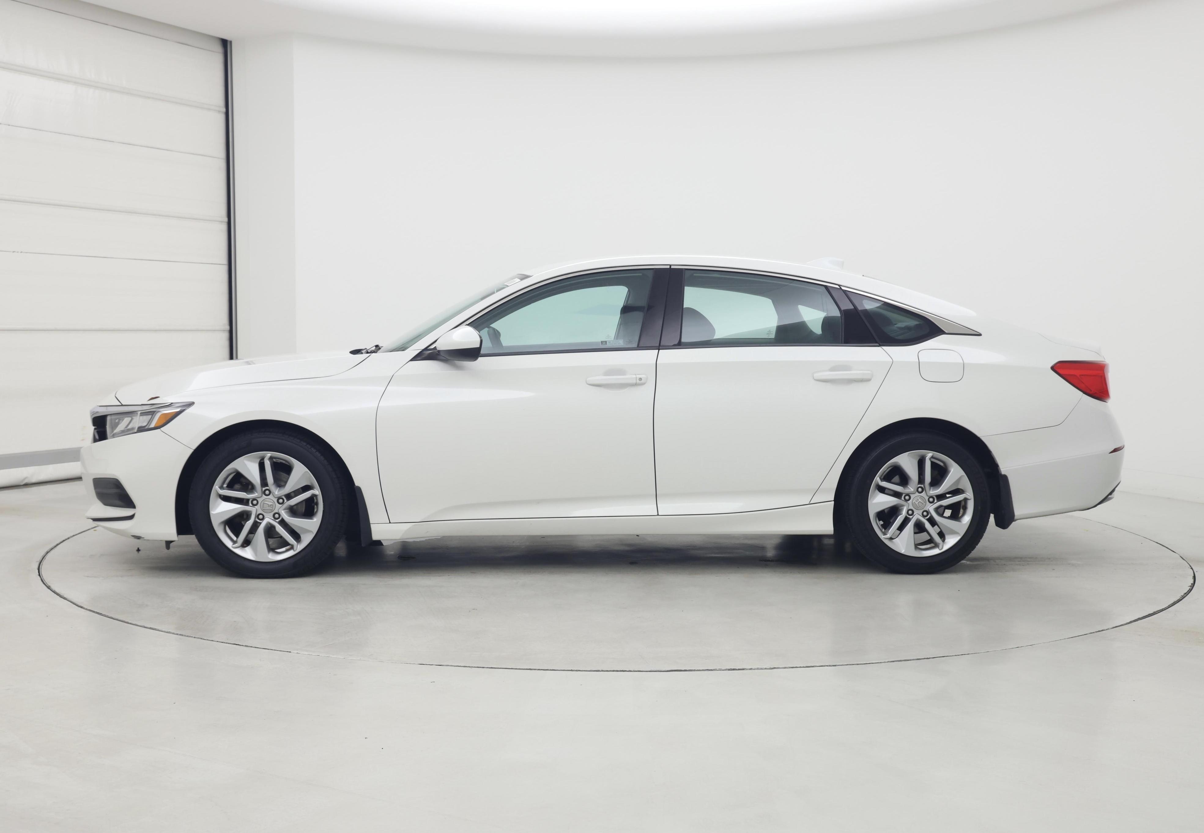 Thumbnail: 2018 Honda Accord - 3
