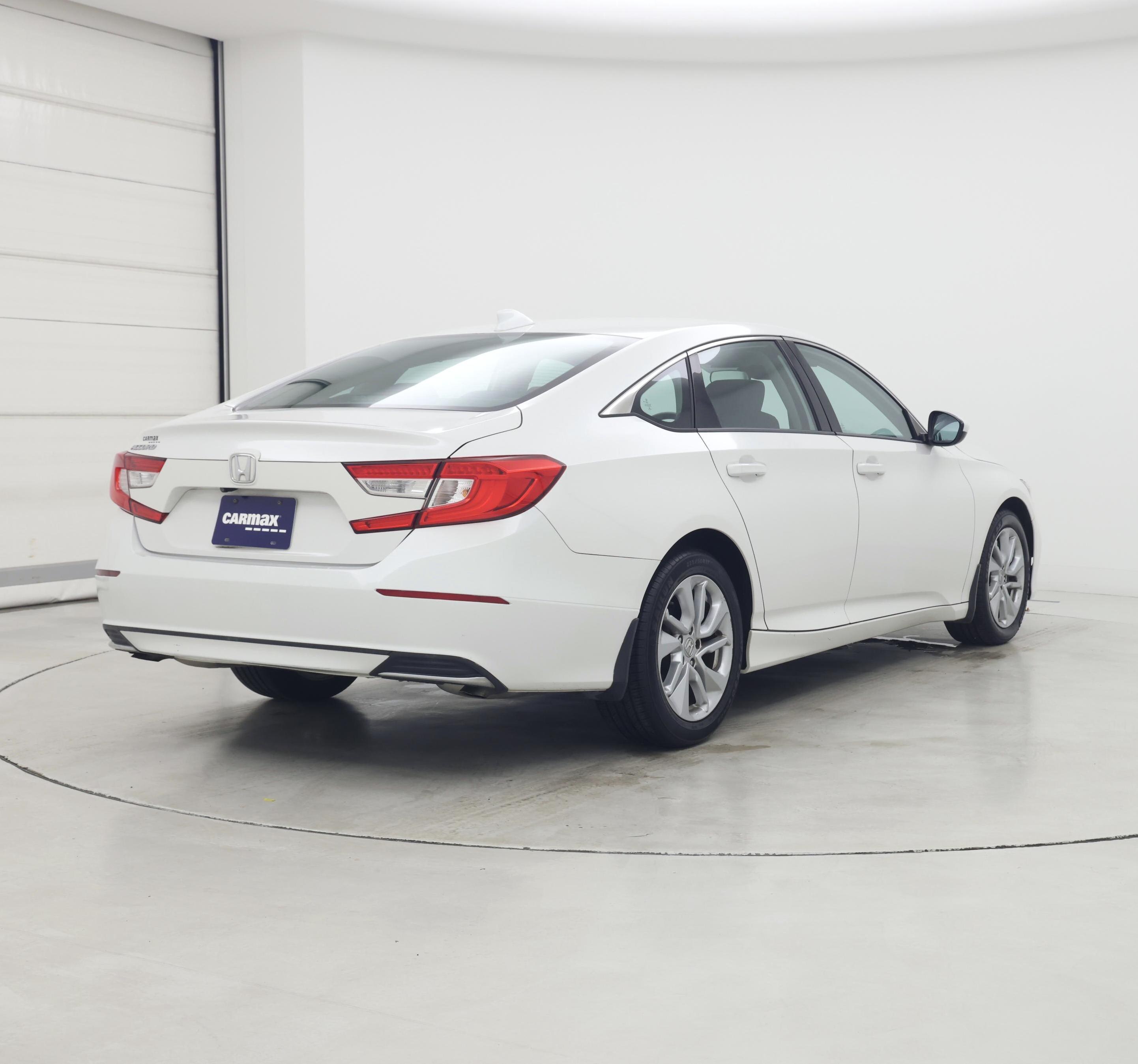 Thumbnail: 2018 Honda Accord - 8