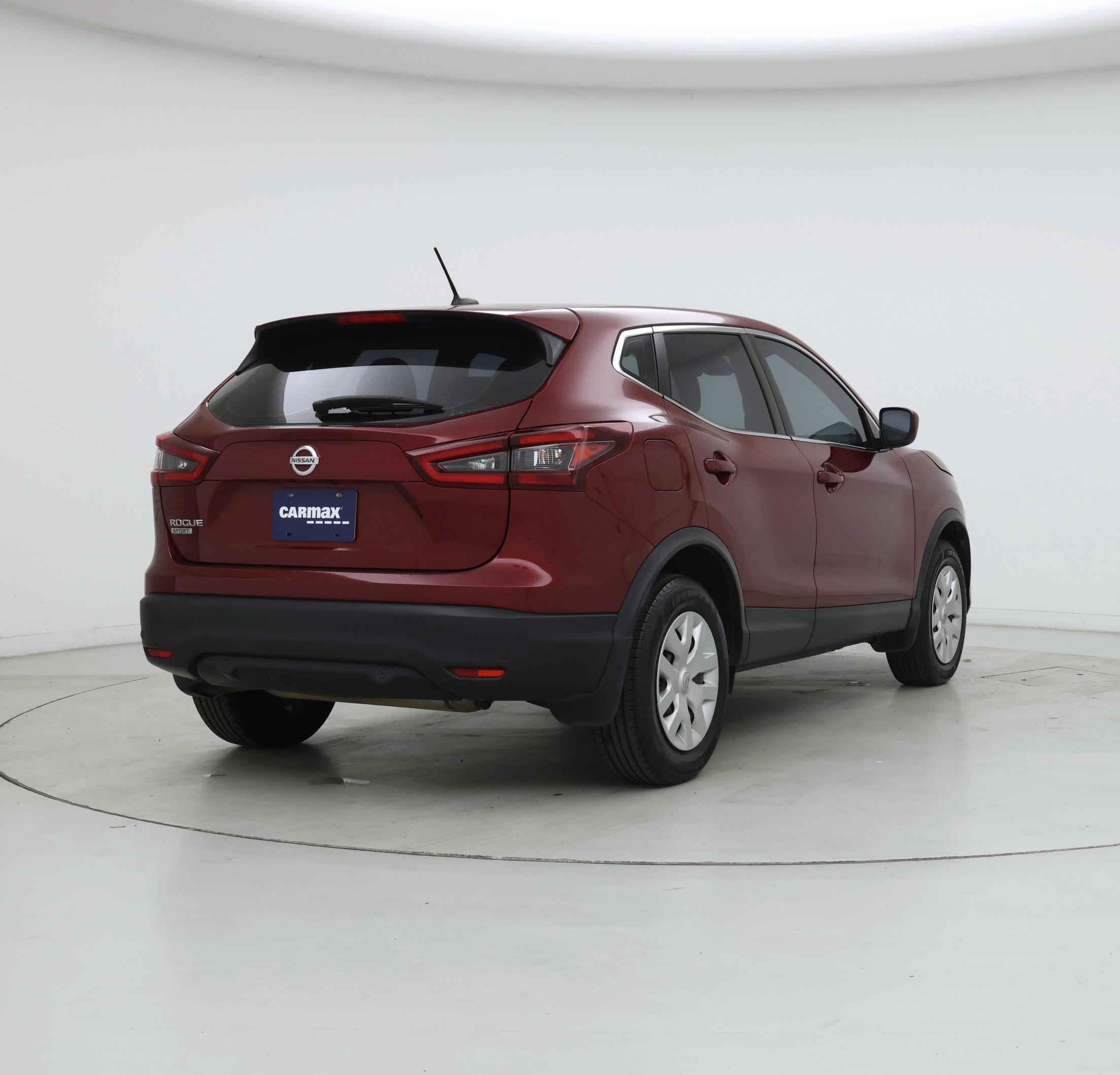 Thumbnail: 2020 Nissan Rogue Sport - 8