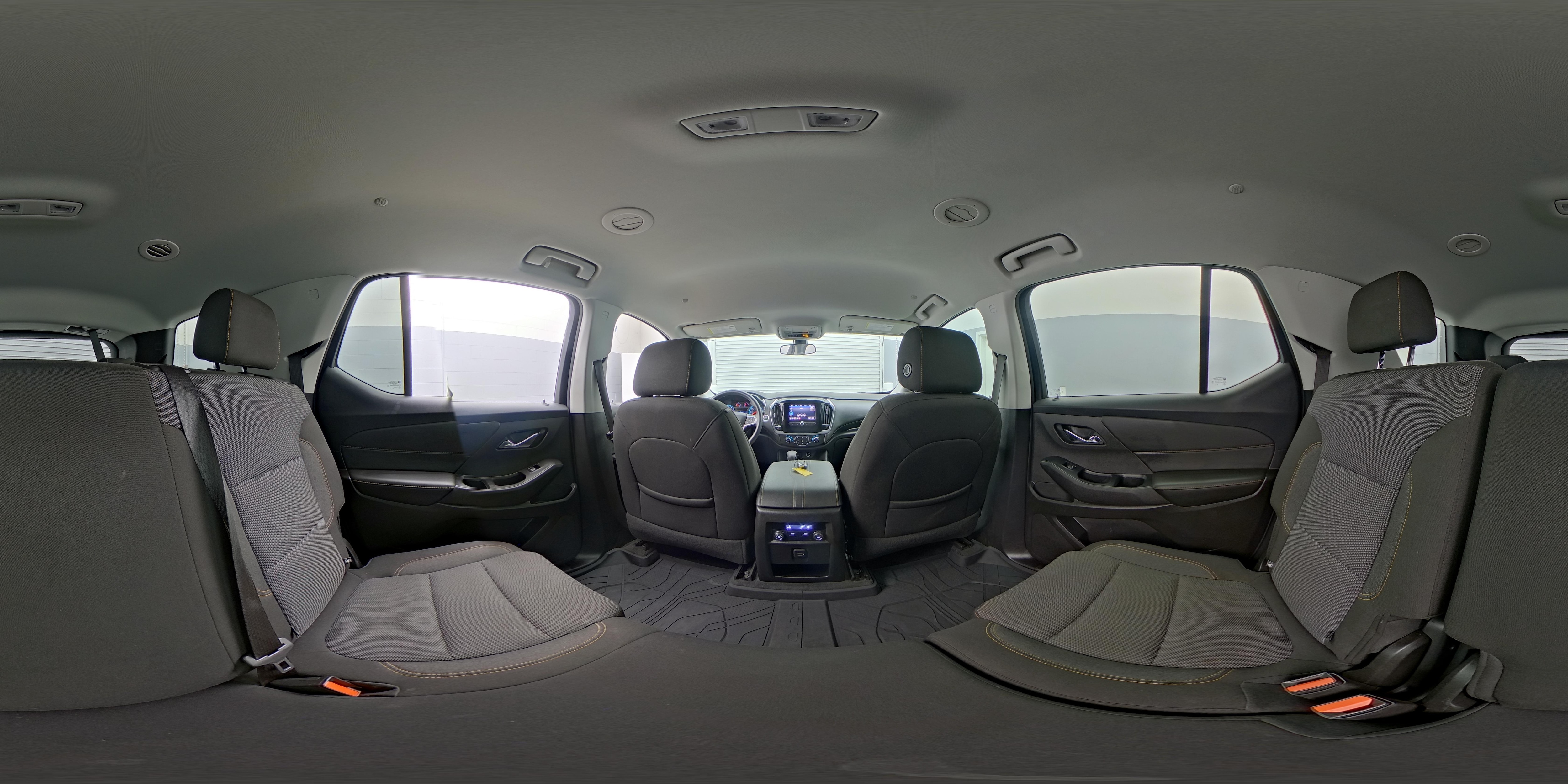 2021 Chevrolet Traverse LS - Photo 24