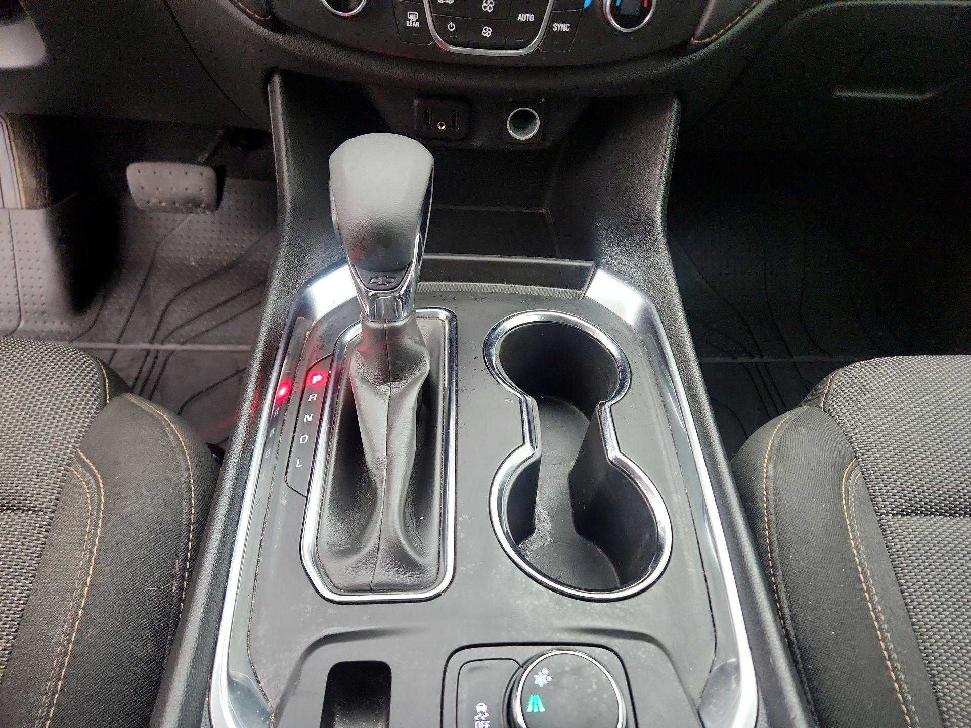 Thumbnail: 2021 Chevrolet Traverse - 17