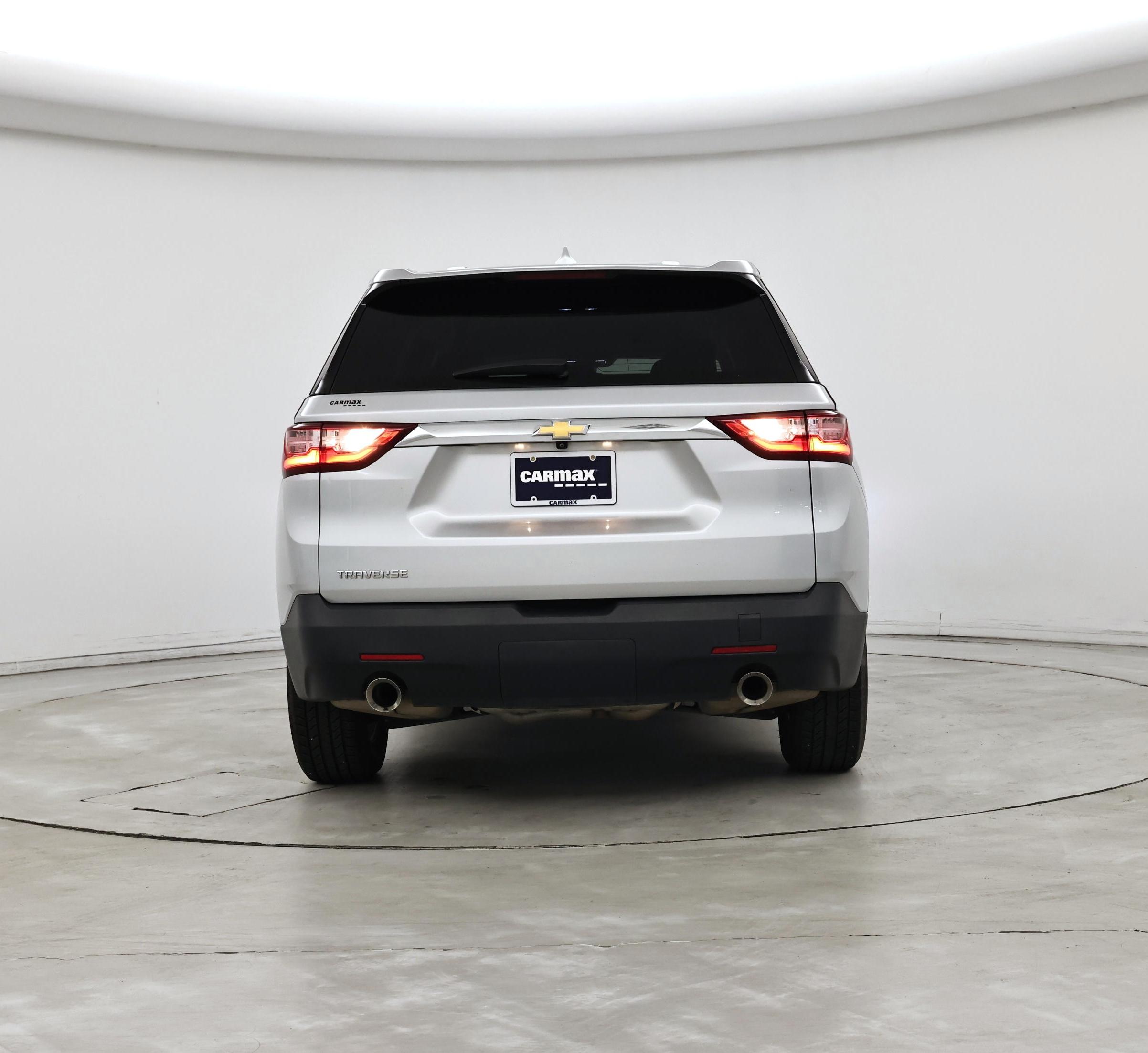 Thumbnail: 2021 Chevrolet Traverse - 2