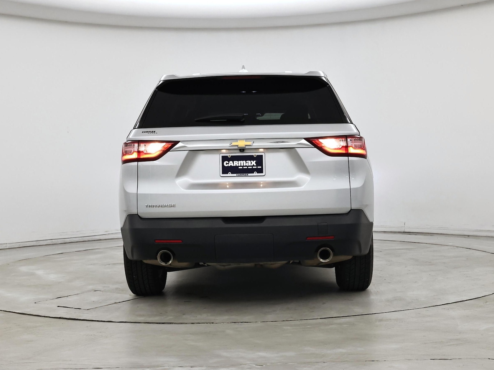 2021 Chevrolet Traverse LS - Photo 7