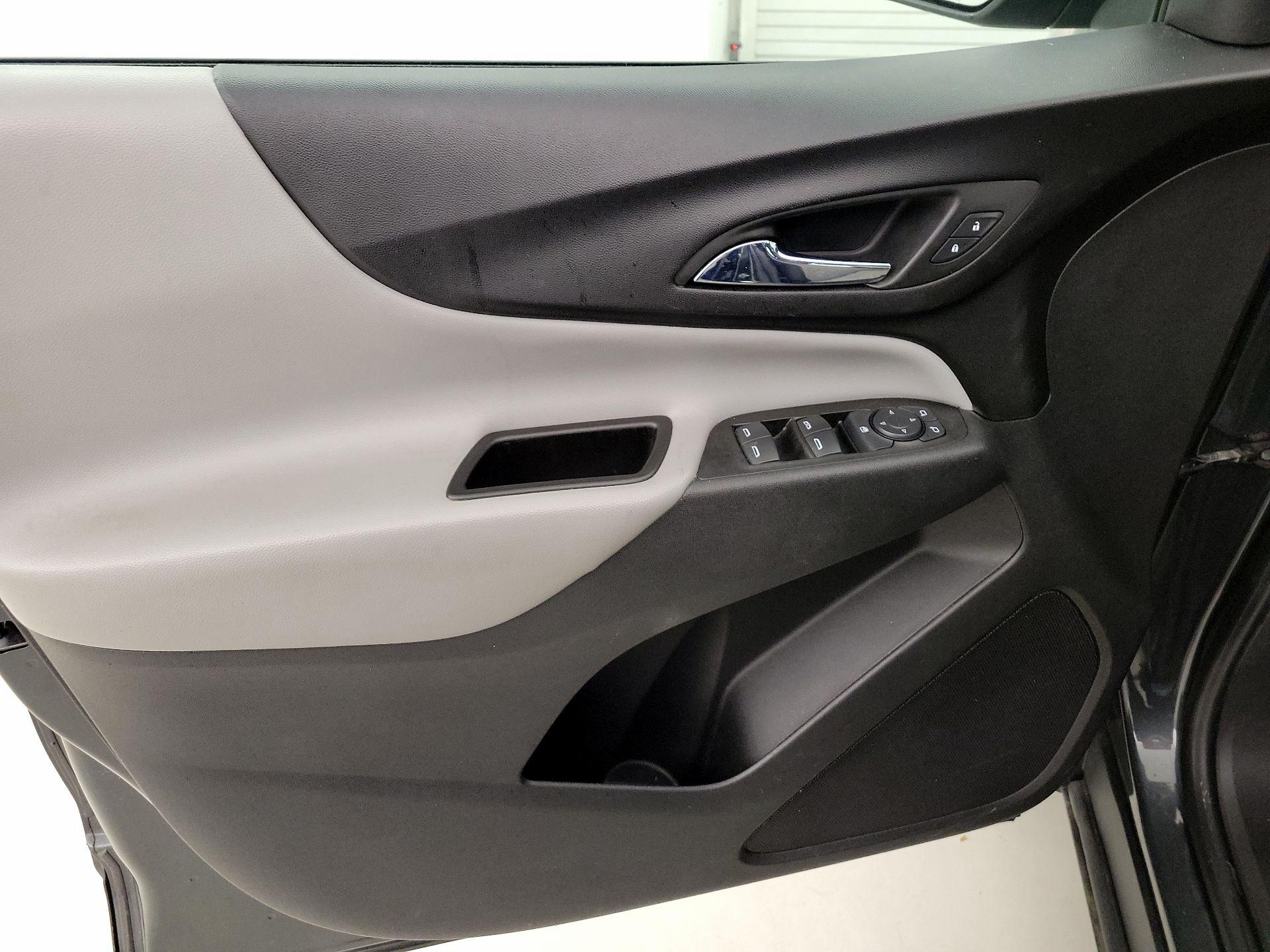 Thumbnail: 2020 Chevrolet Equinox - 12