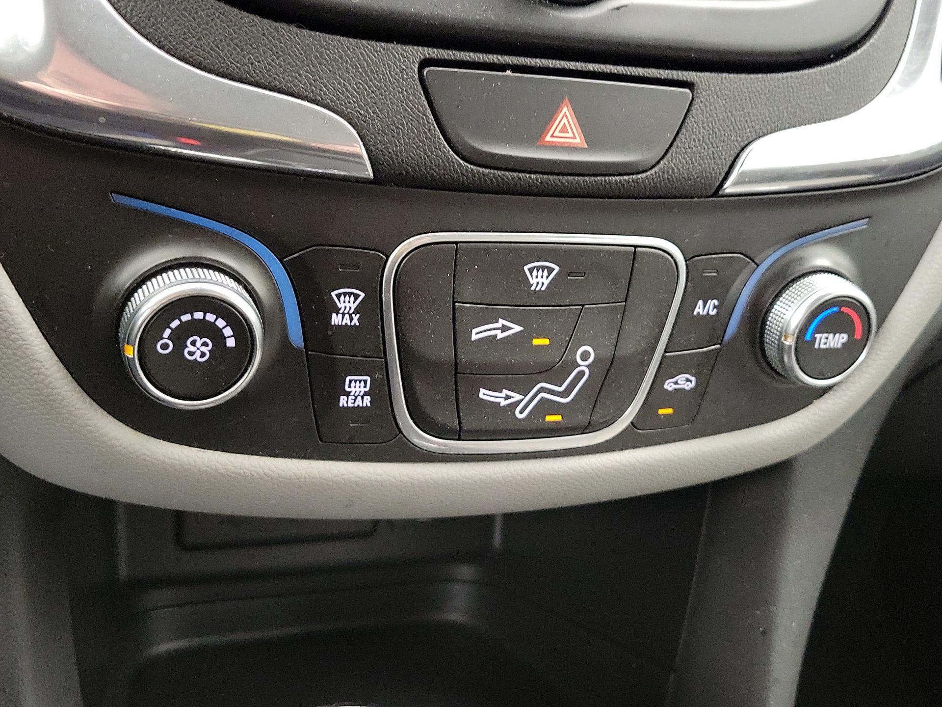 Thumbnail: 2020 Chevrolet Equinox - 16