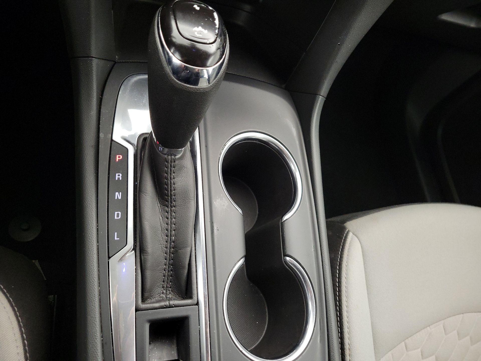 Thumbnail: 2020 Chevrolet Equinox - 17