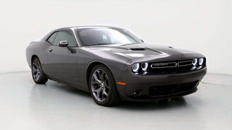 2018 Dodge Challenger SXT Hero Image