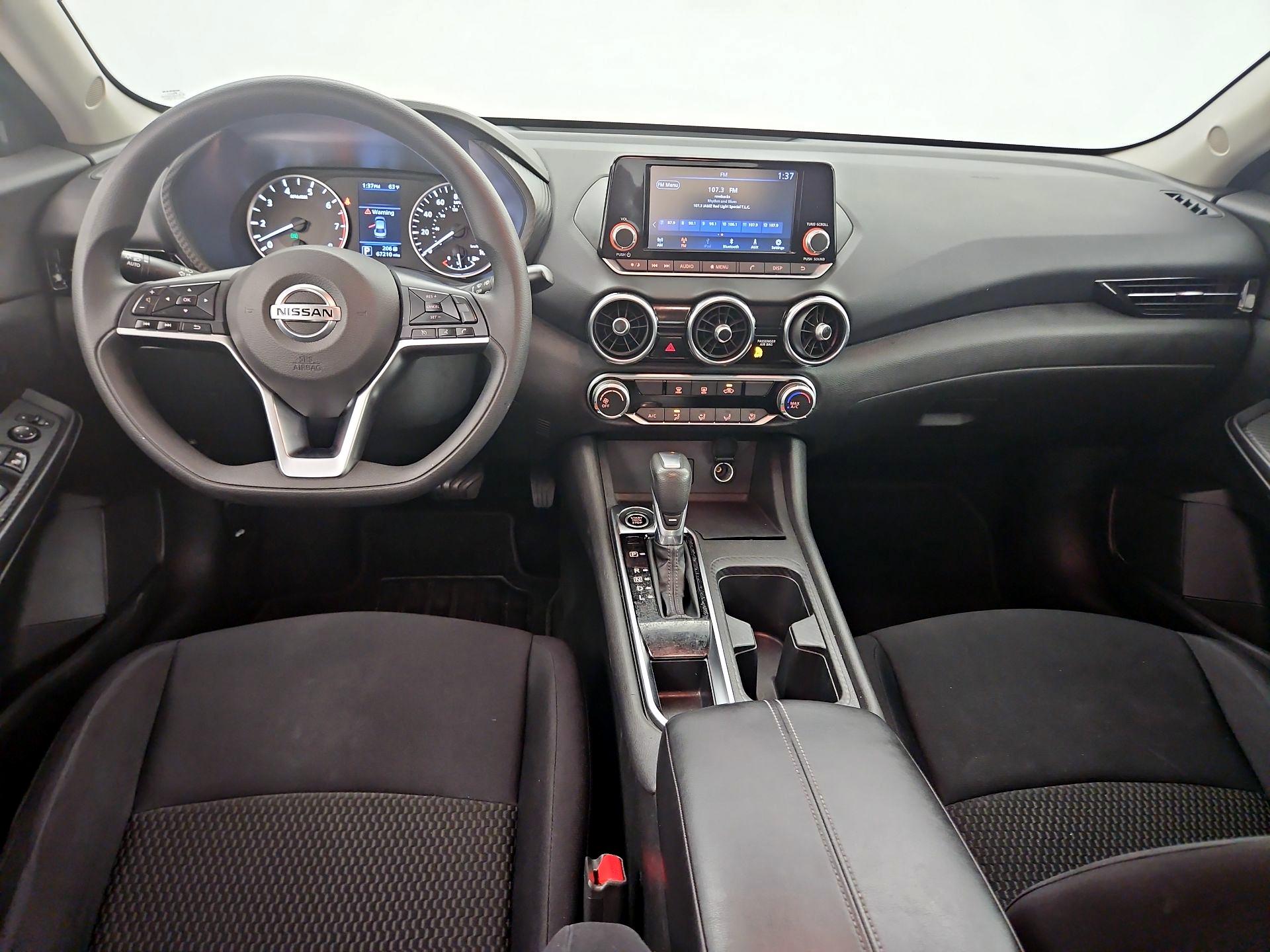 Thumbnail: 2020 Nissan Sentra - 9