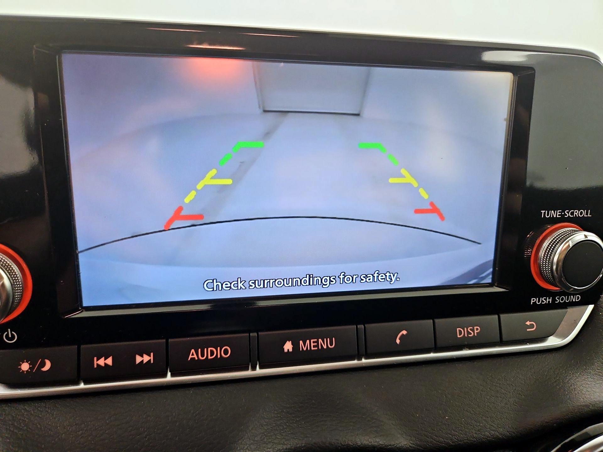 Thumbnail: 2020 Nissan Sentra - 14