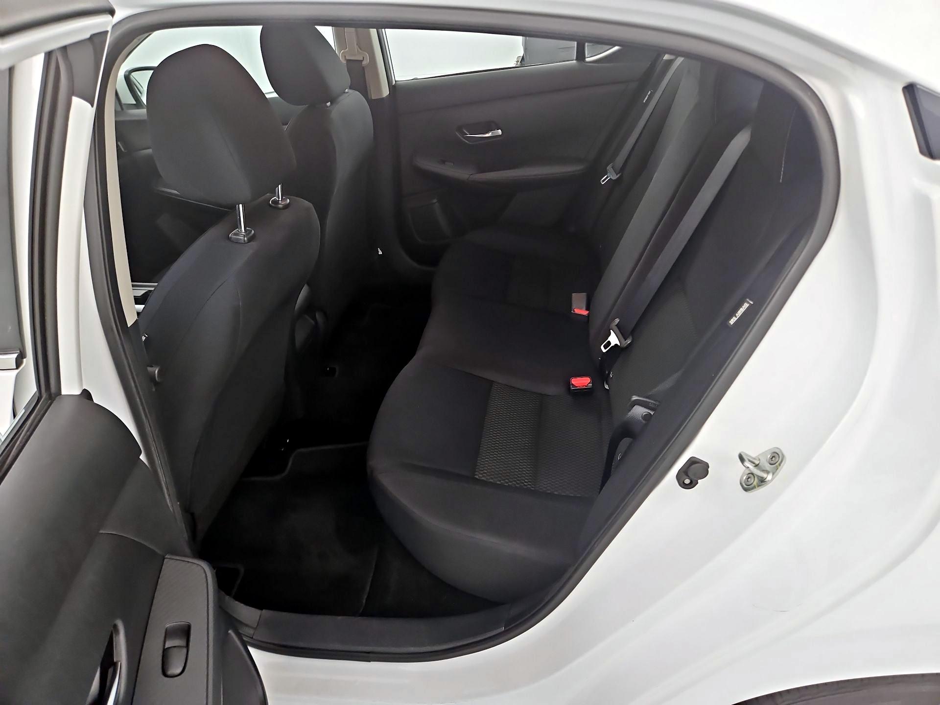 Thumbnail: 2020 Nissan Sentra - 19