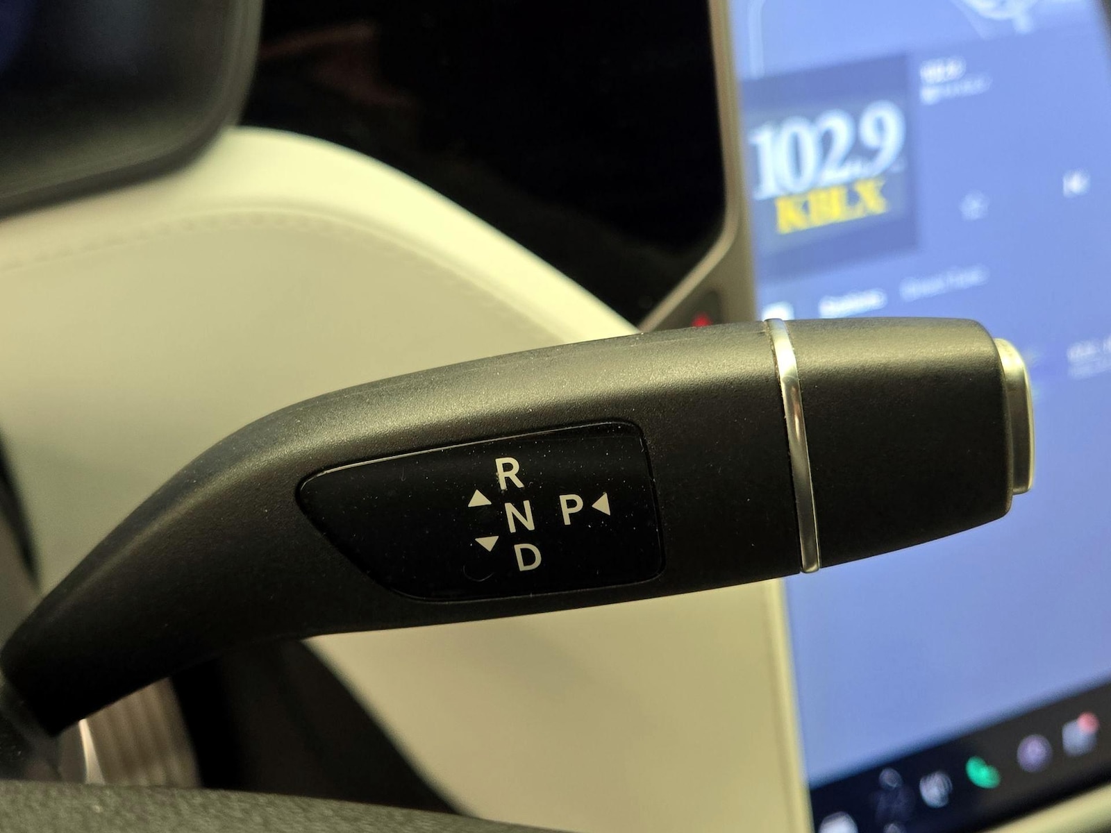 2018 Tesla Model X 75D - Photo 18