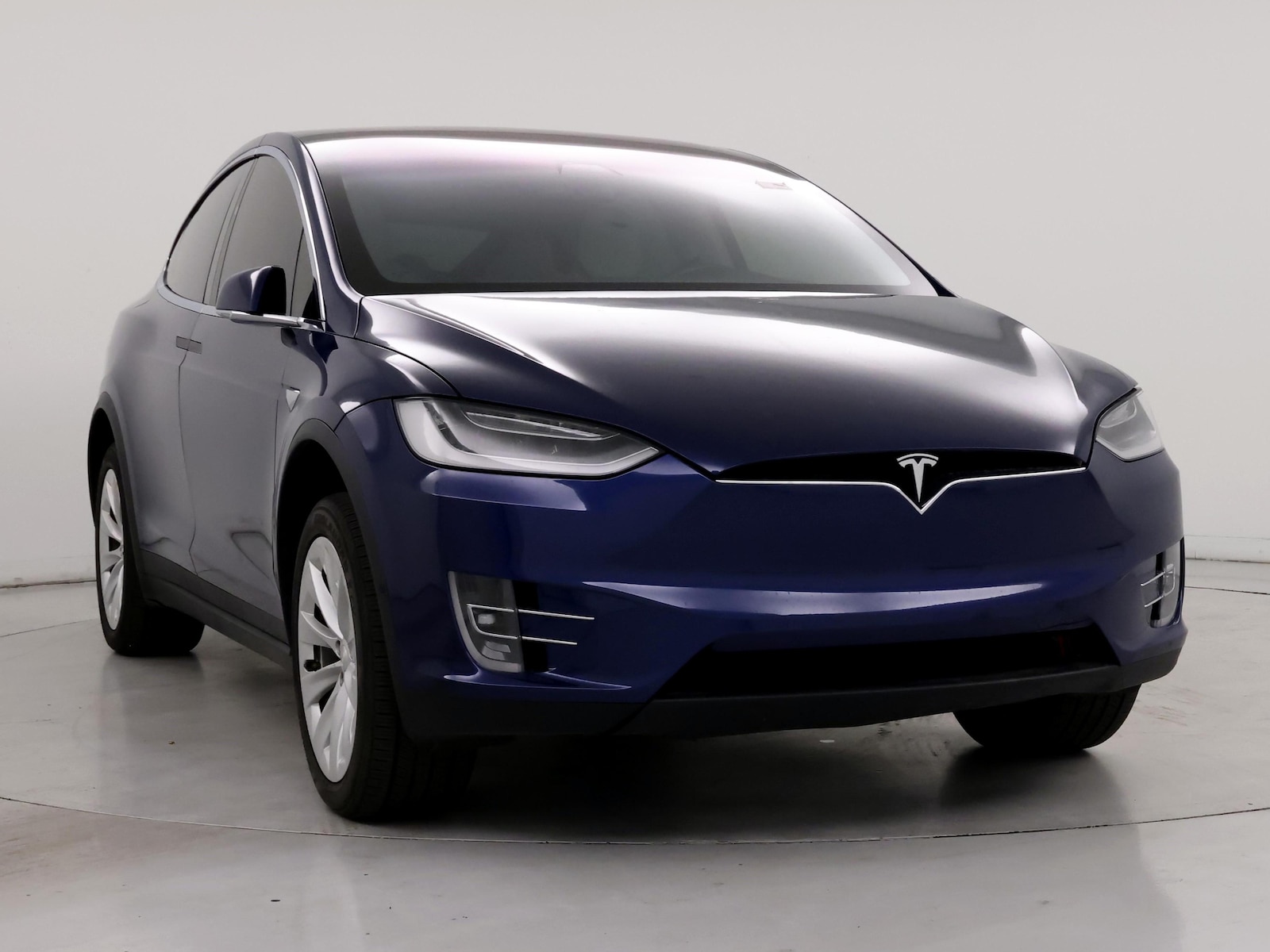 Used 2019 Tesla Model X Performance with VIN 5YJXCAE4XKF185993 for sale in Kenosha, WI