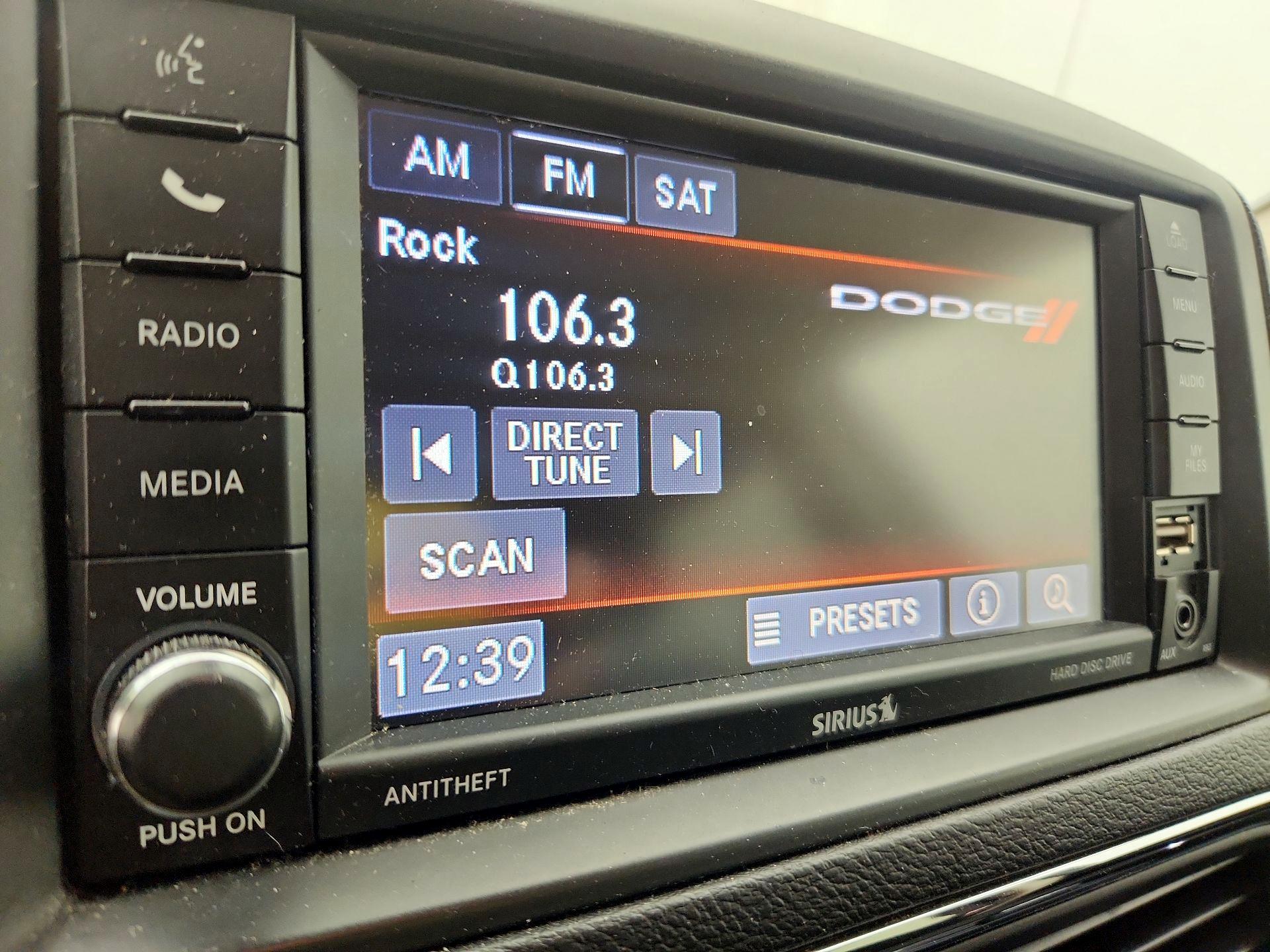 Thumbnail: 2019 Dodge Grand Caravan - 15