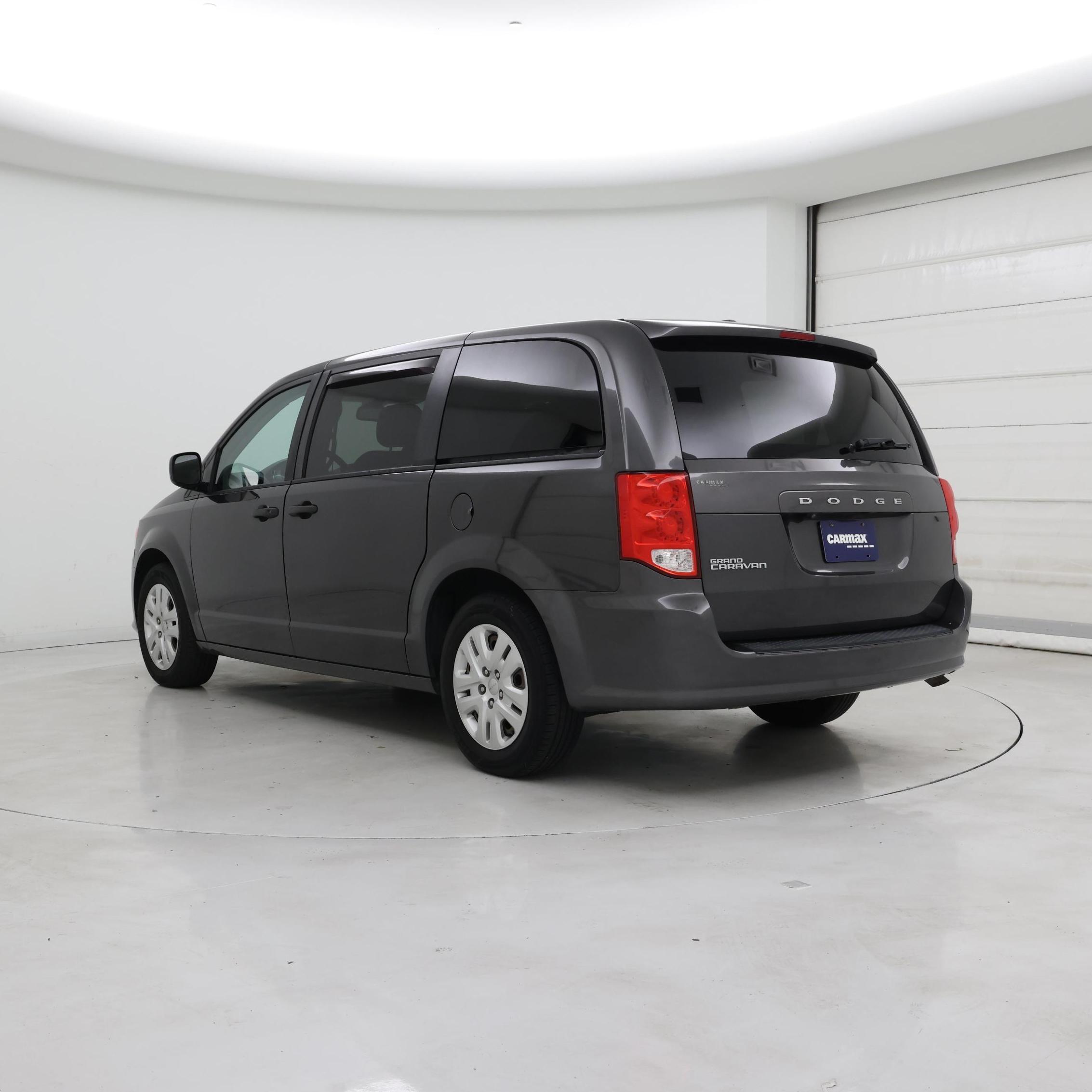 Thumbnail: 2019 Dodge Grand Caravan - 2