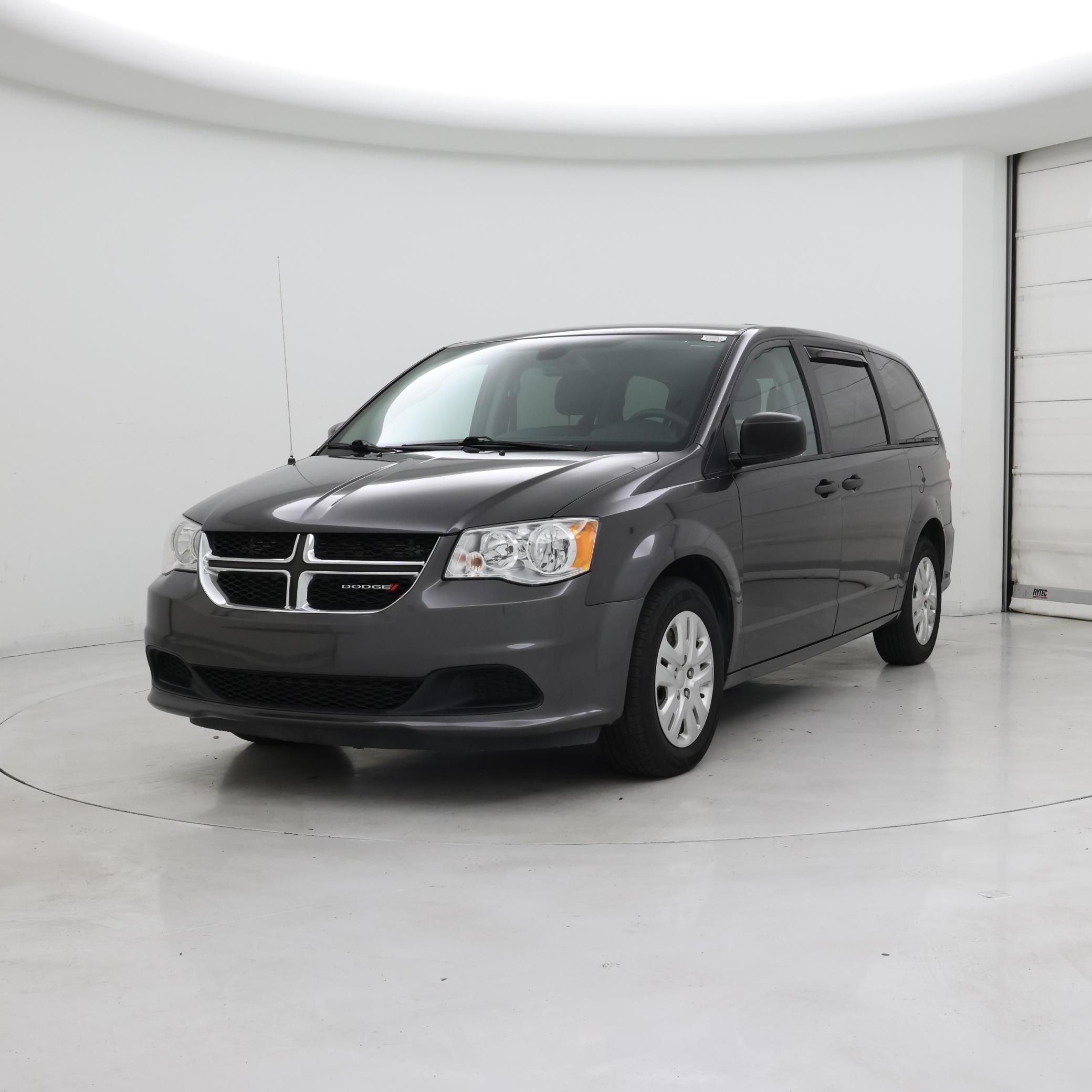 Thumbnail: 2019 Dodge Grand Caravan - 4