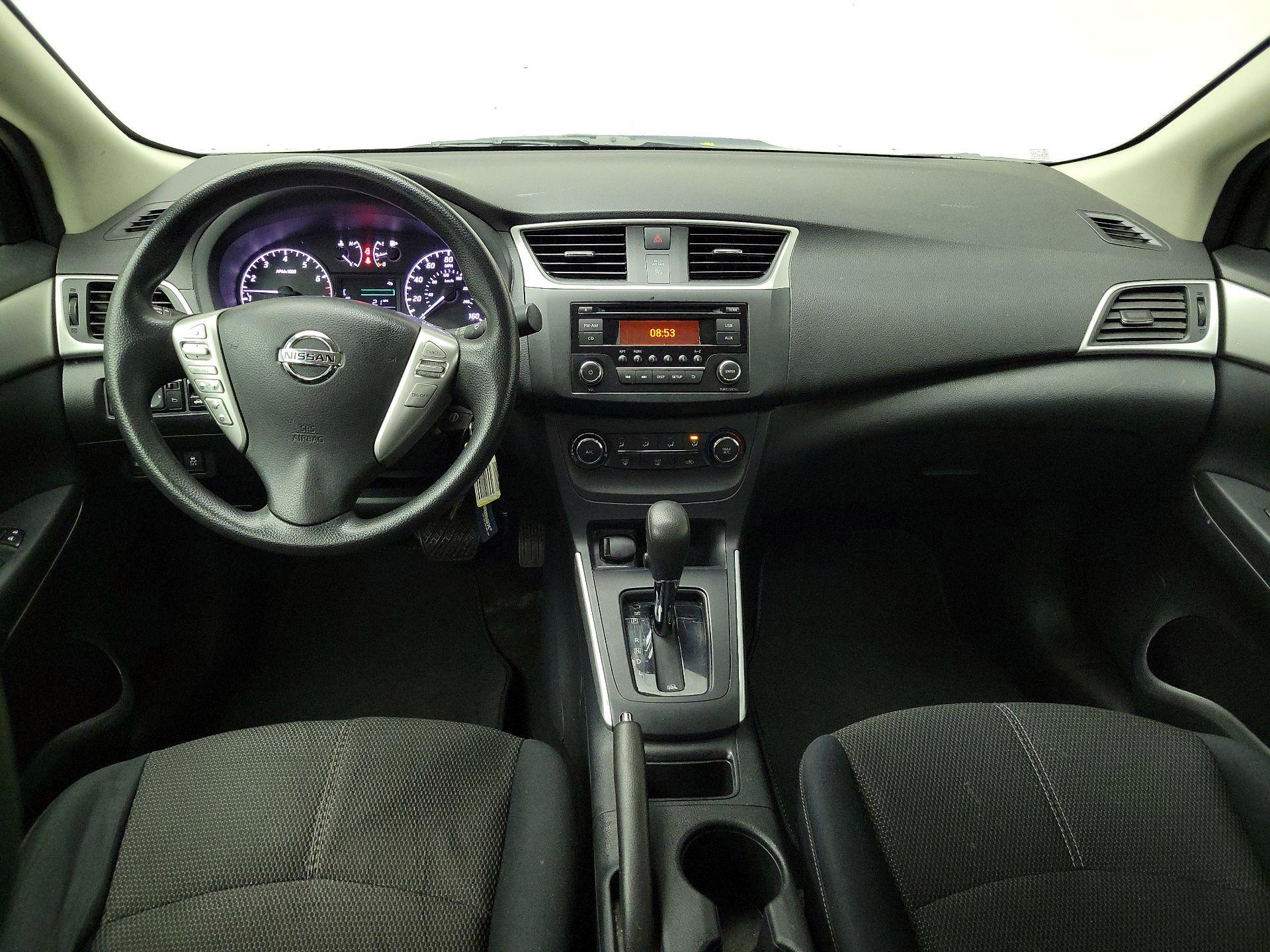 Thumbnail: 2017 Nissan Sentra - 9