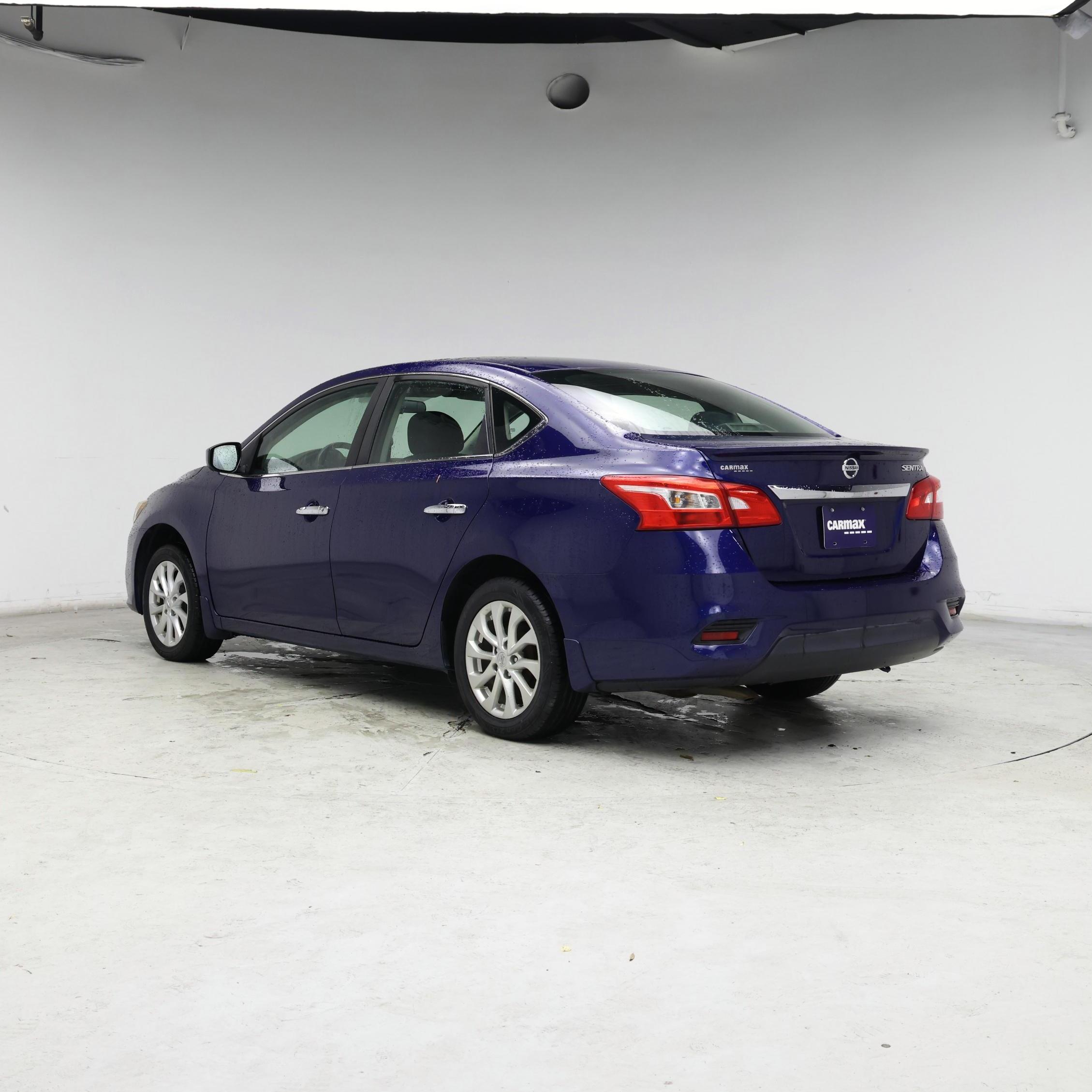 Thumbnail: 2017 Nissan Sentra - 2