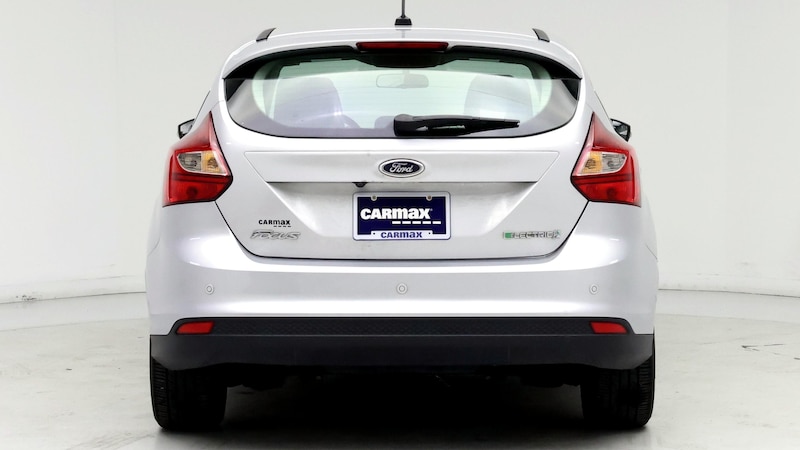 2013 Ford Focus NONE 6