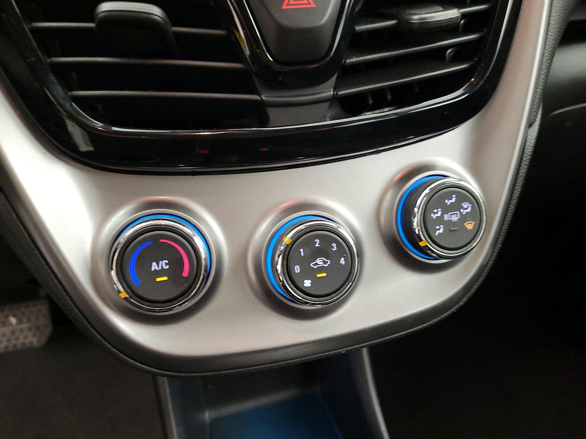 Thumbnail: 2018 Chevrolet Spark - 14