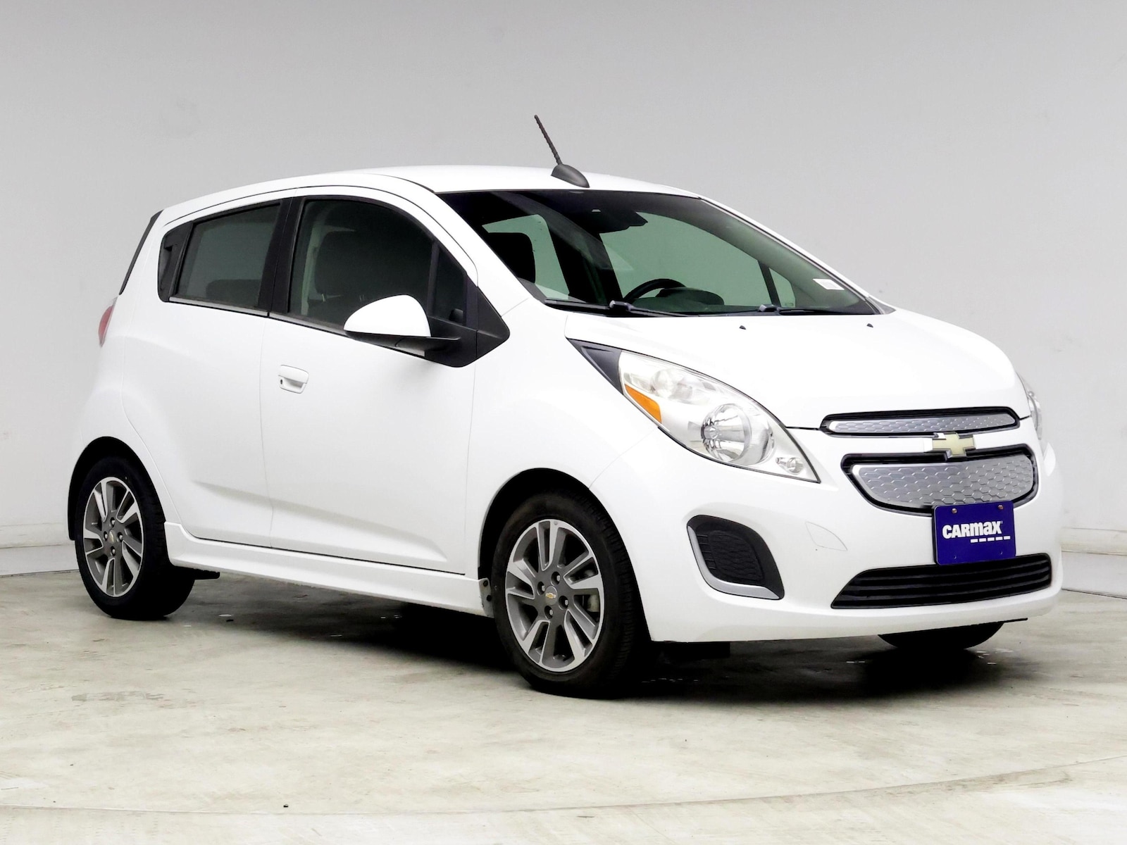 Used 2015 Chevrolet Spark 2LT with VIN KL8CL6S01FC708956 for sale in Kenosha, WI