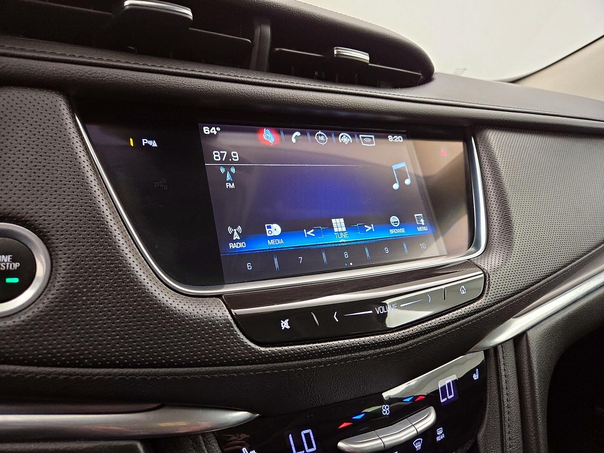 Thumbnail: 2017 Cadillac XT5 - 16