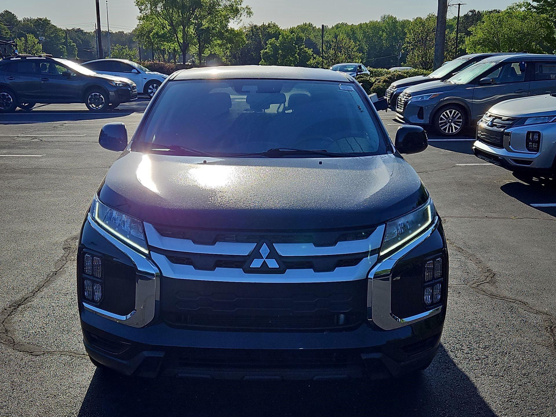 Thumbnail: 2022 Mitsubishi Outlander Sport - 2