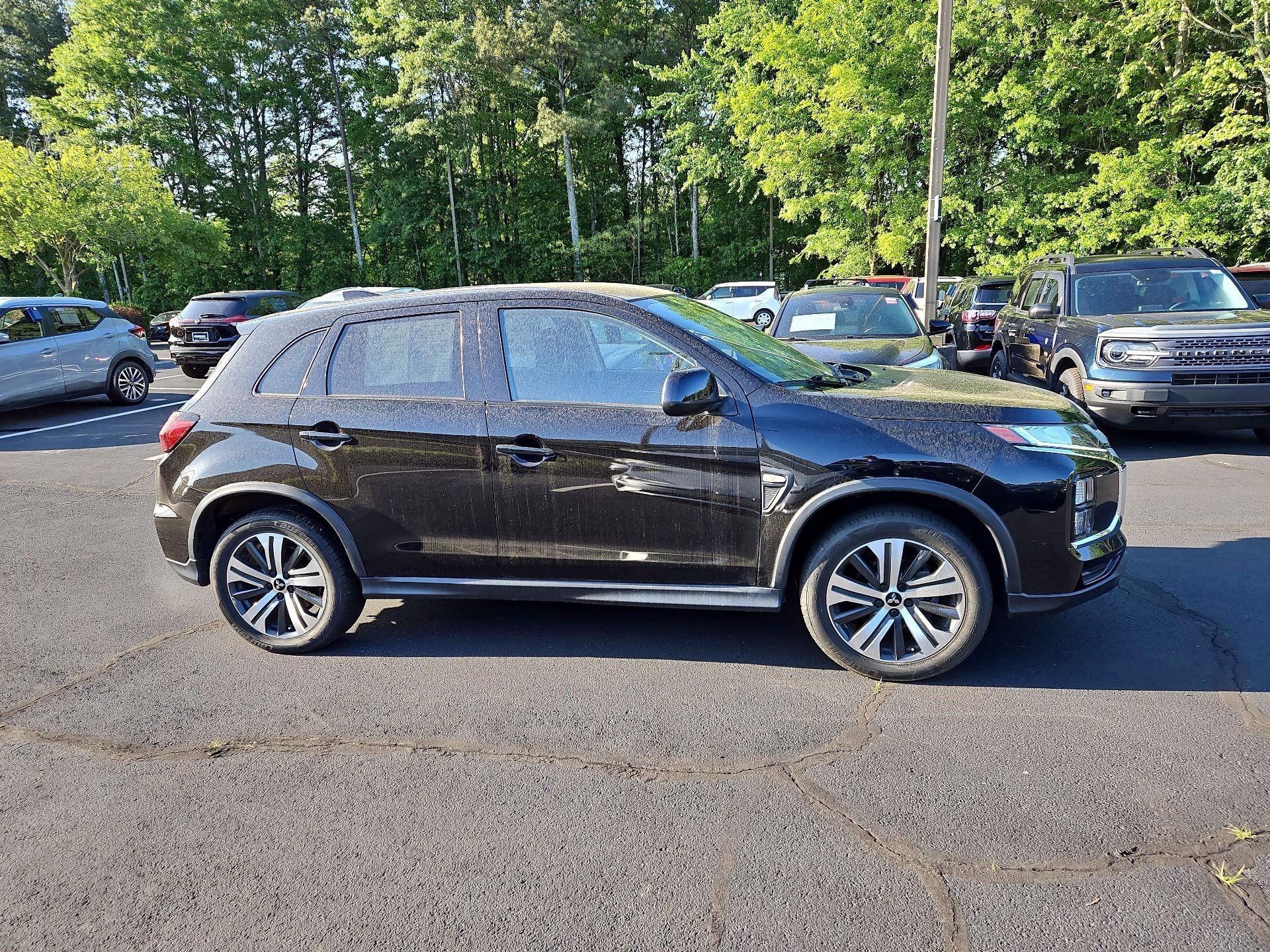 Thumbnail: 2022 Mitsubishi Outlander Sport - 4