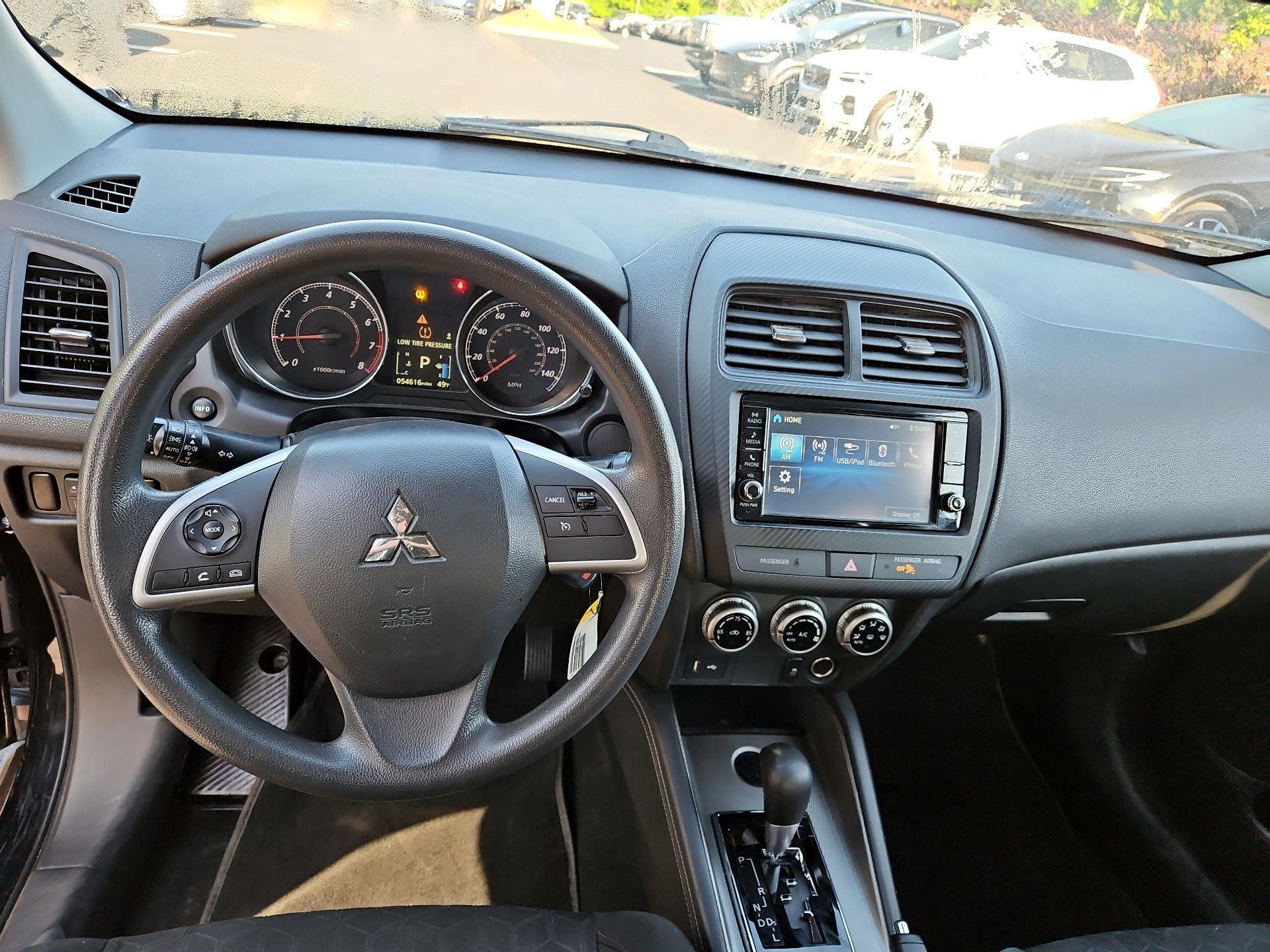 Thumbnail: 2022 Mitsubishi Outlander Sport - 8