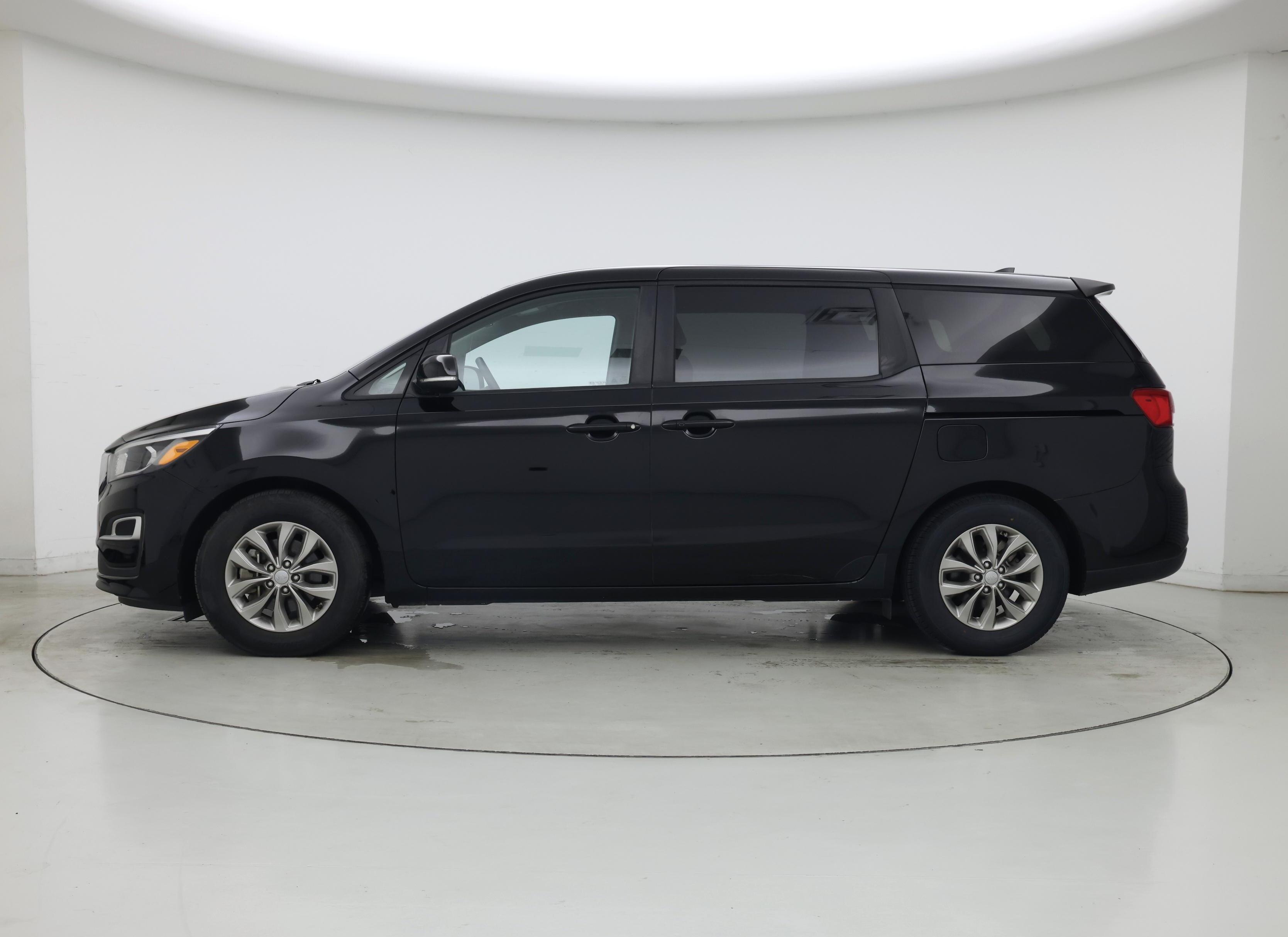 Thumbnail: 2021 Kia Sedona - 3