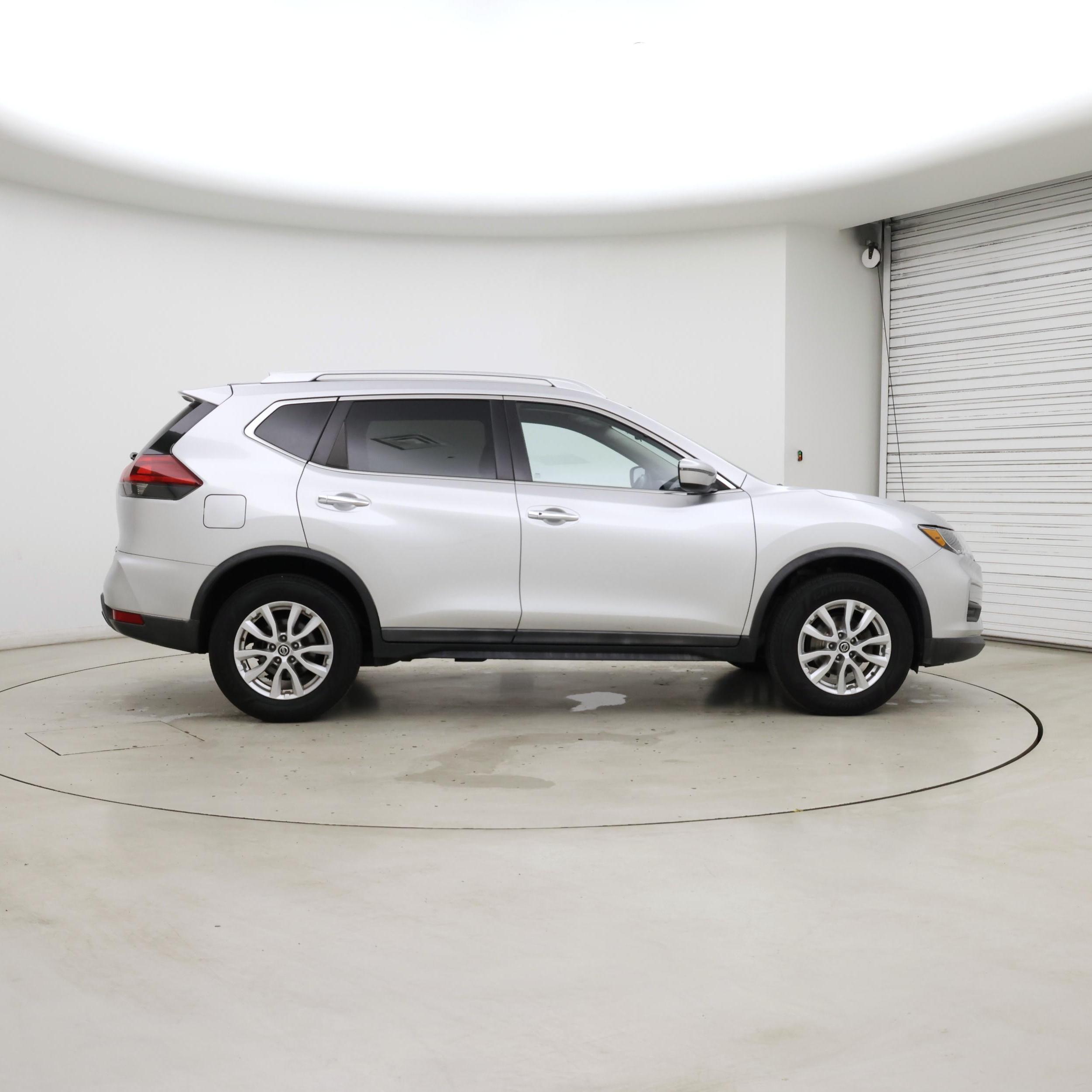 Thumbnail: 2018 Nissan Rogue - 7