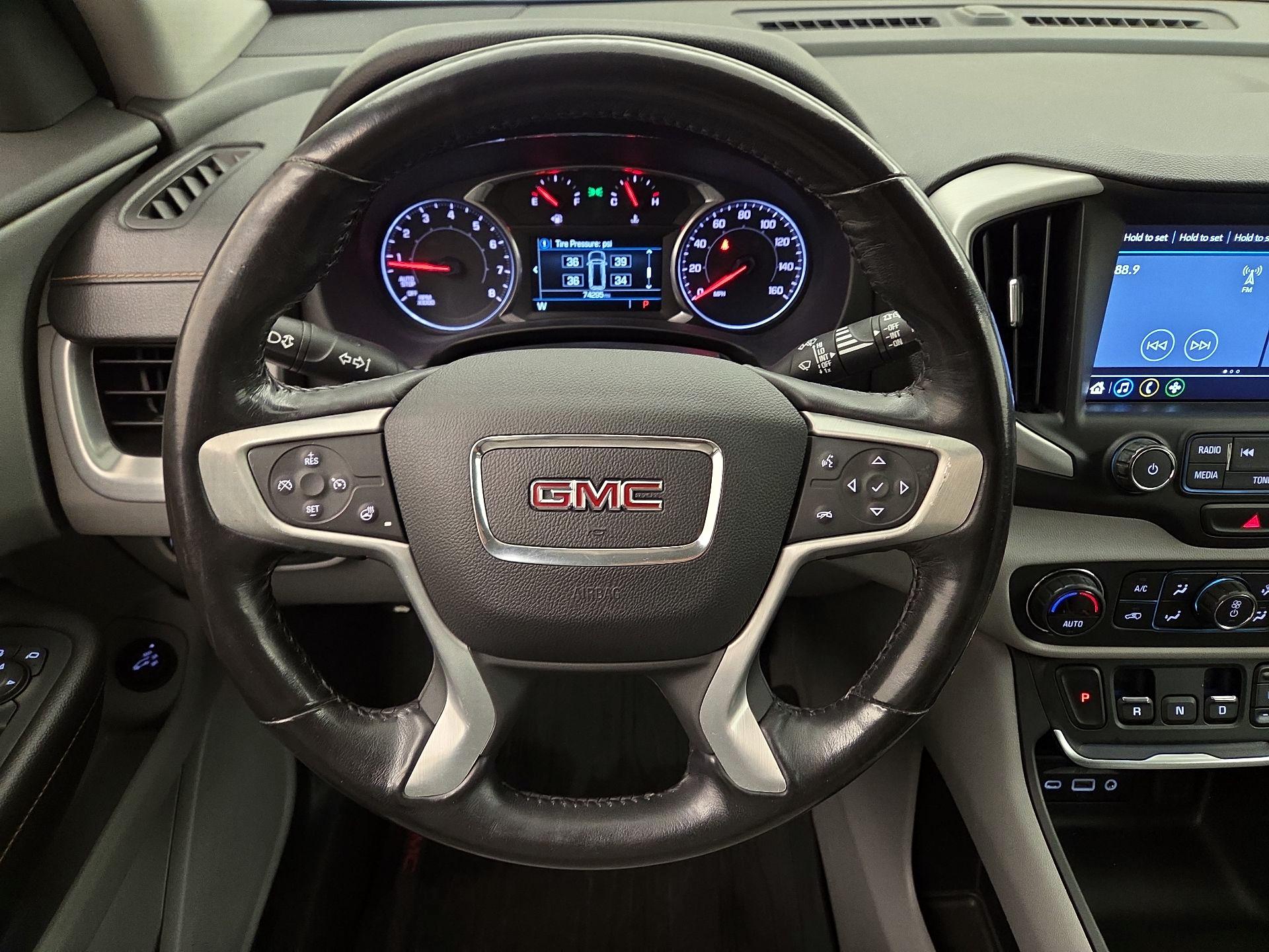Thumbnail: 2018 GMC Terrain - 10