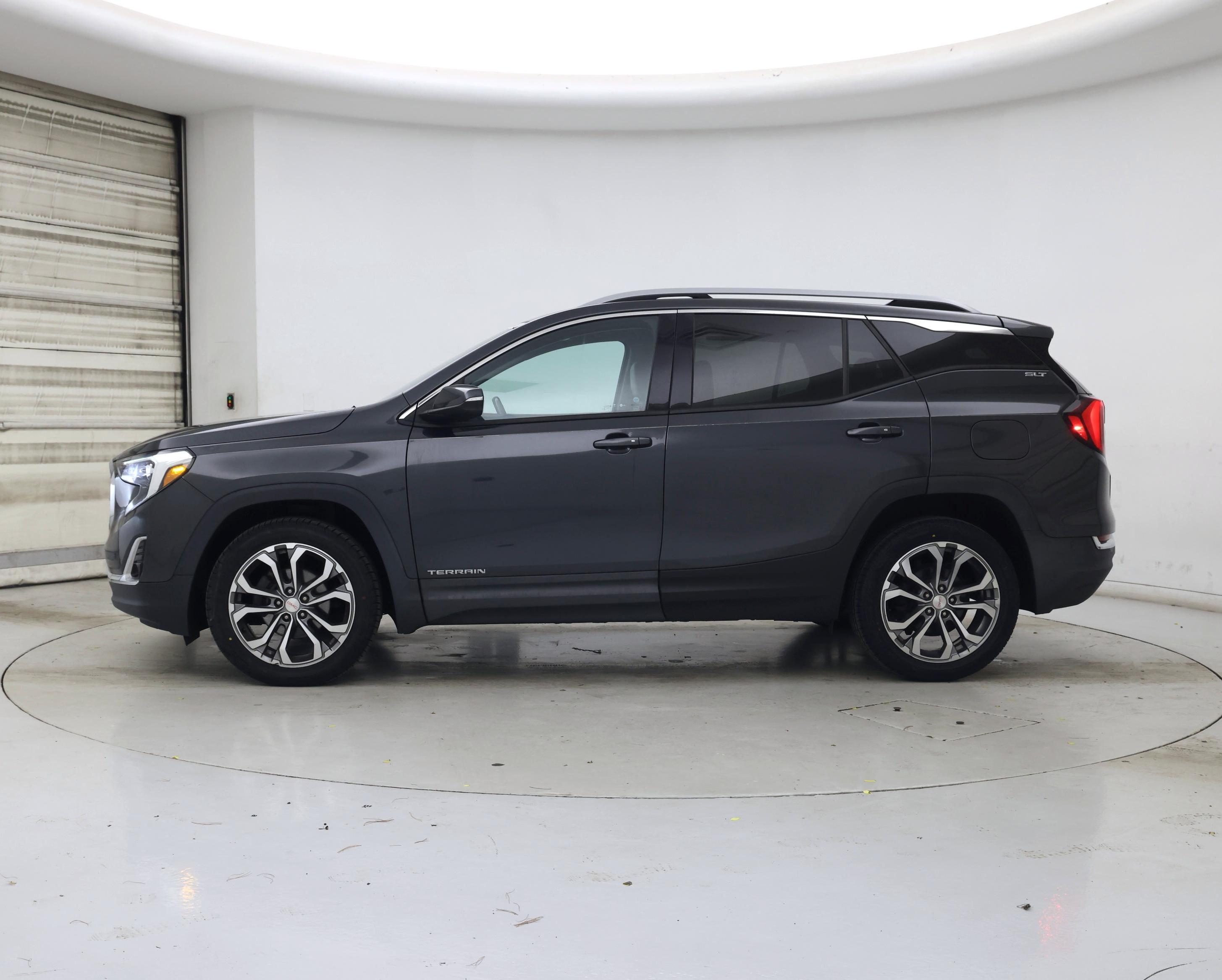 Thumbnail: 2018 GMC Terrain - 3