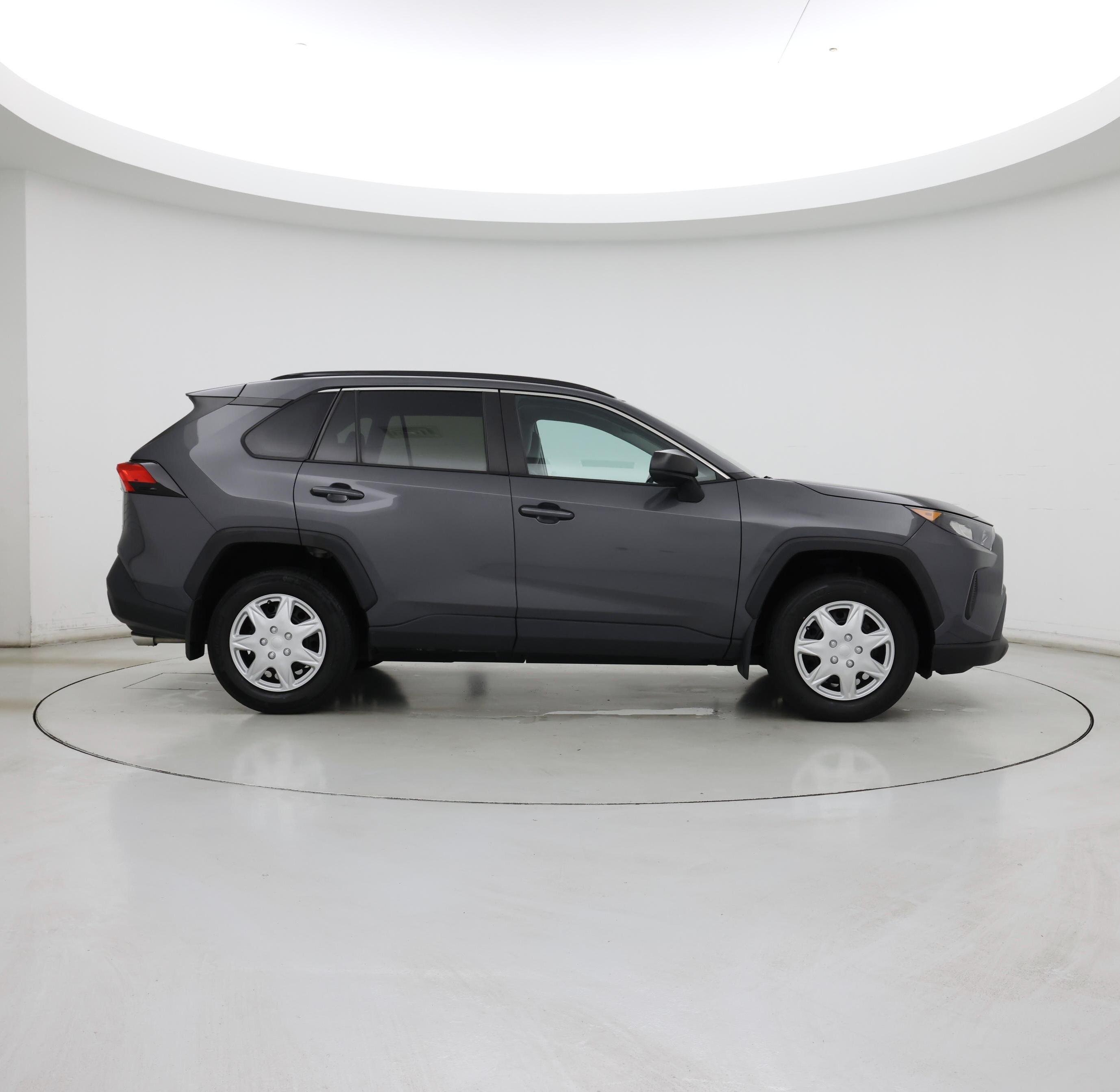 Thumbnail: 2021 Toyota RAV4 - 7