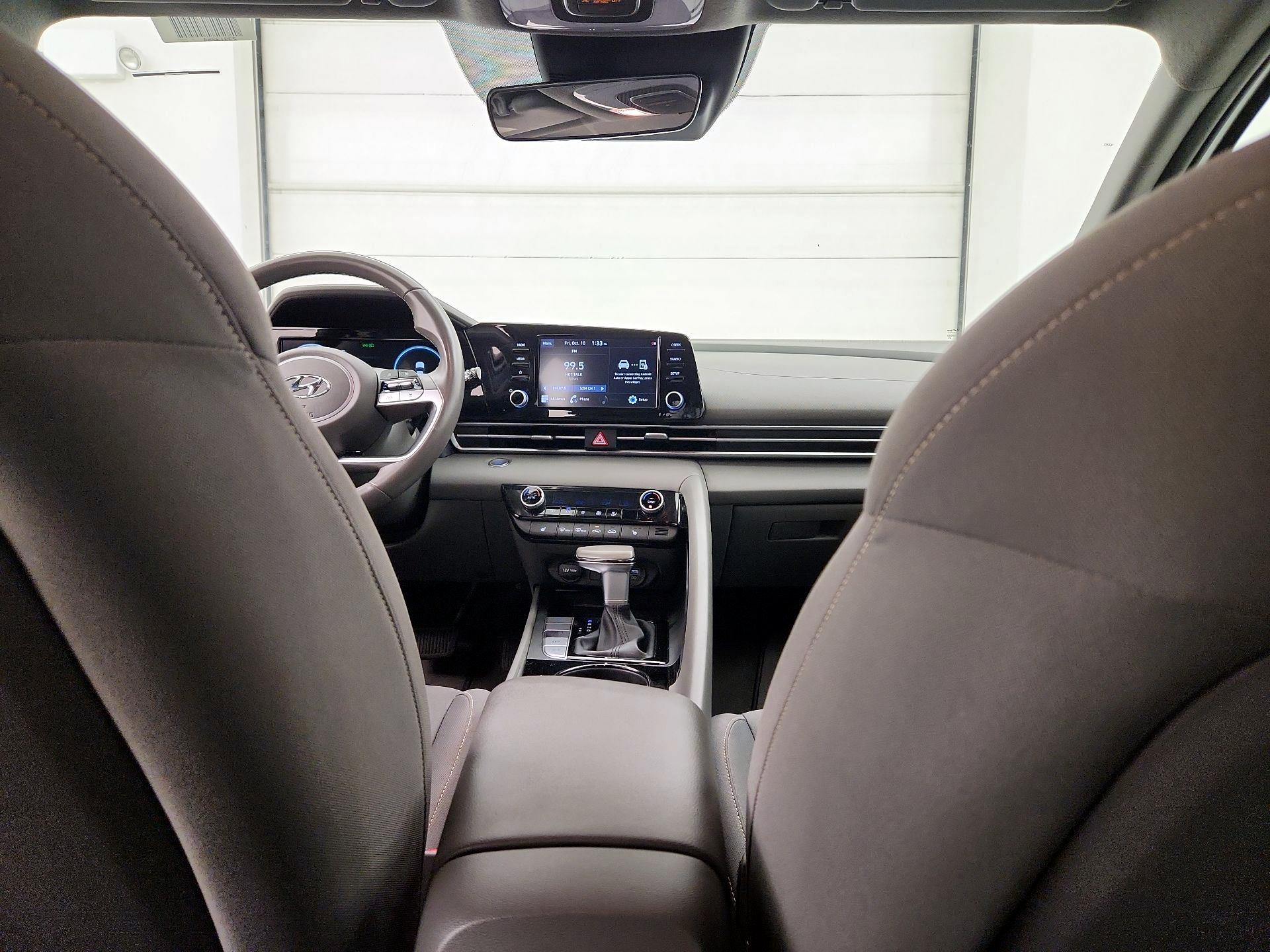 Thumbnail: 2021 Hyundai Elantra - 9