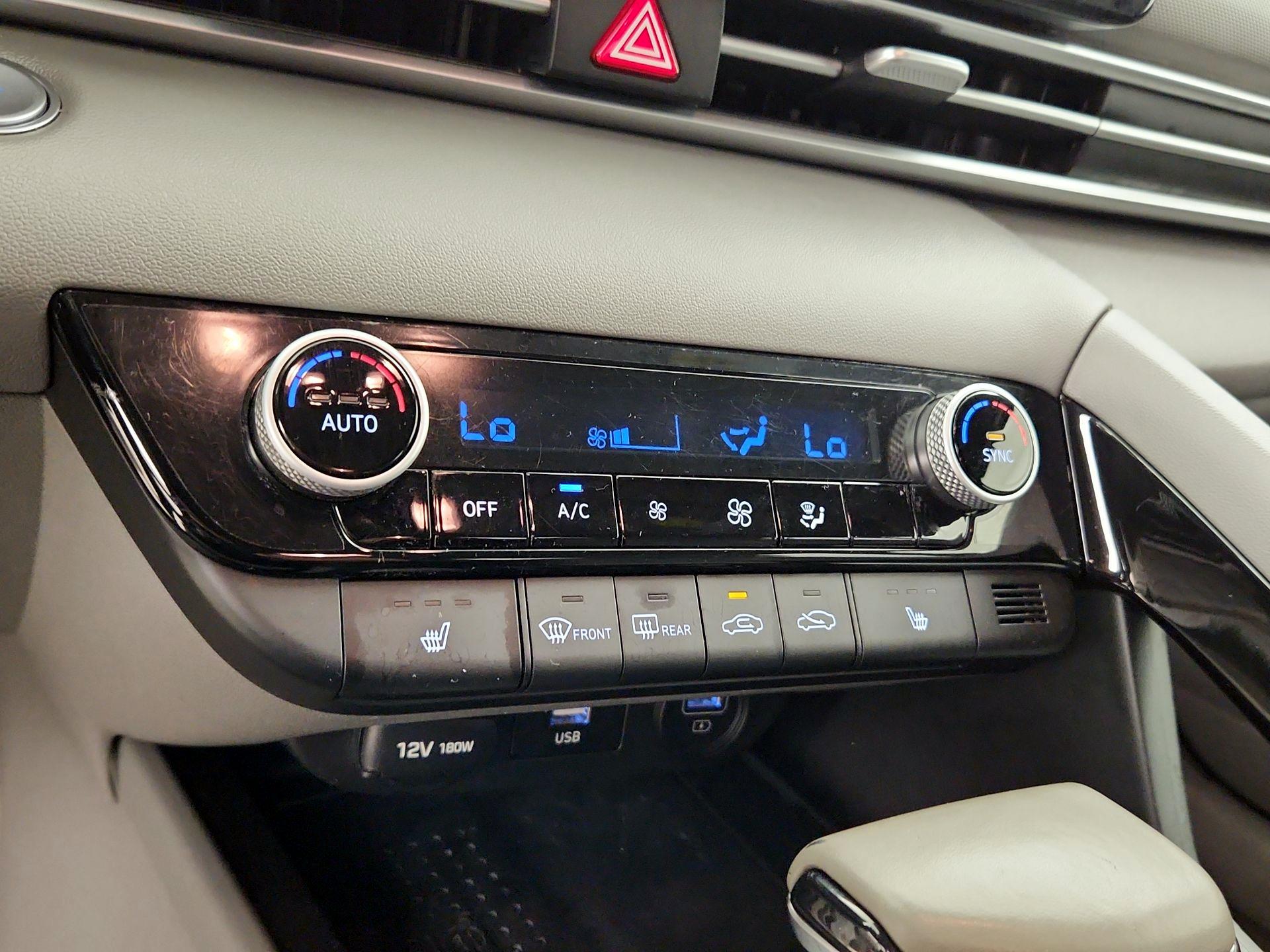 Thumbnail: 2021 Hyundai Elantra - 16