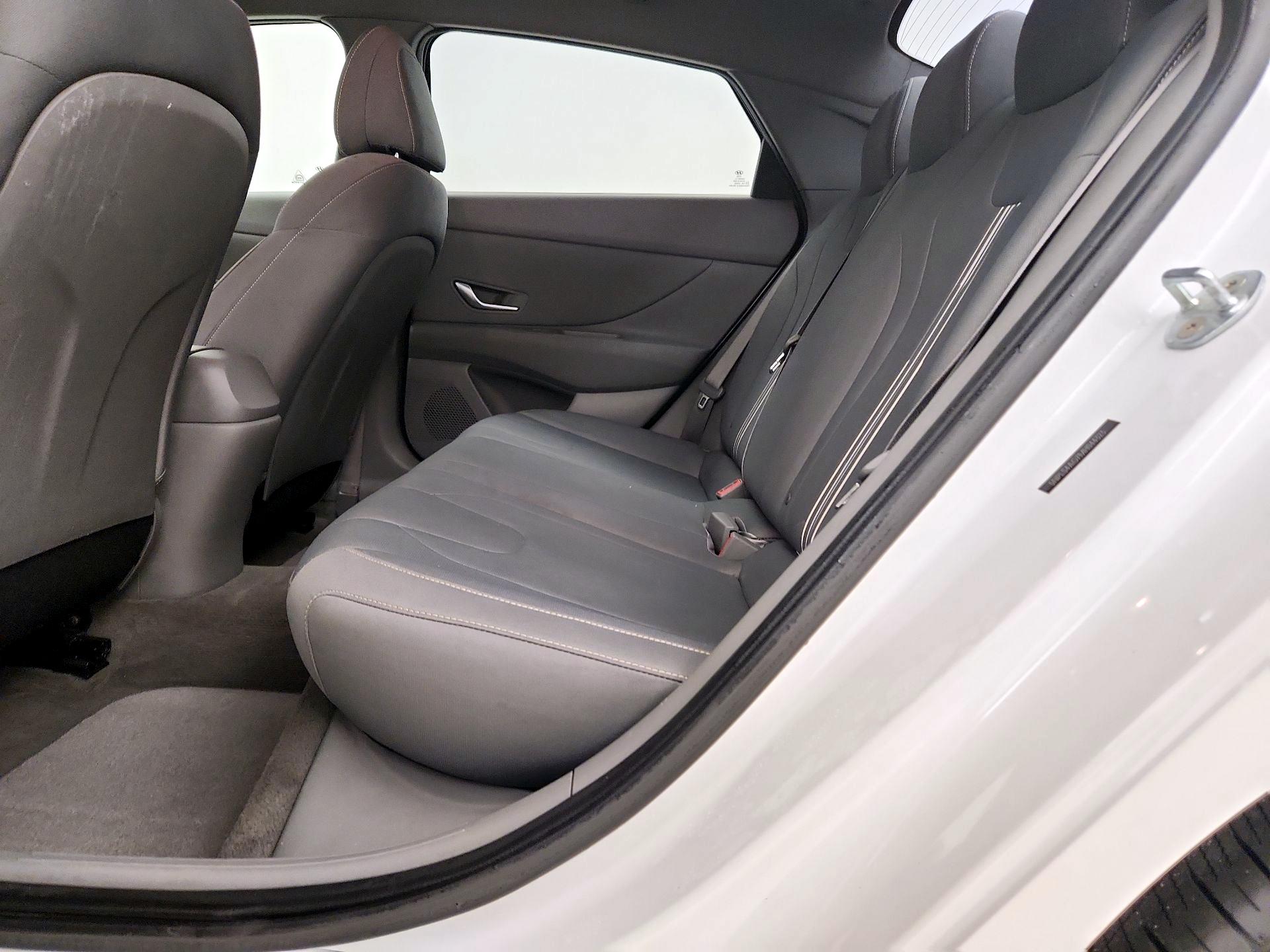 Thumbnail: 2021 Hyundai Elantra - 19