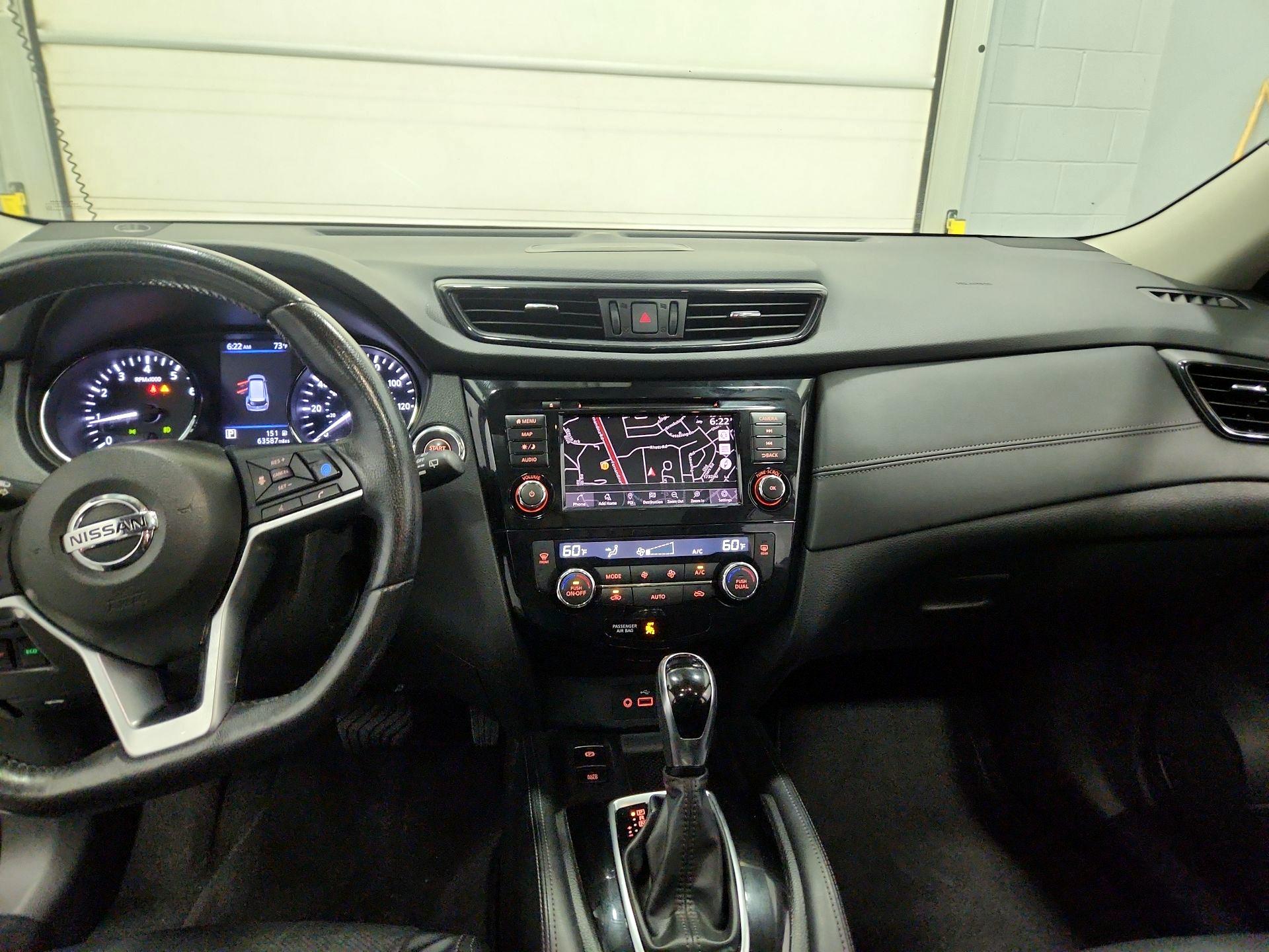 Thumbnail: 2019 Nissan Rogue - 9