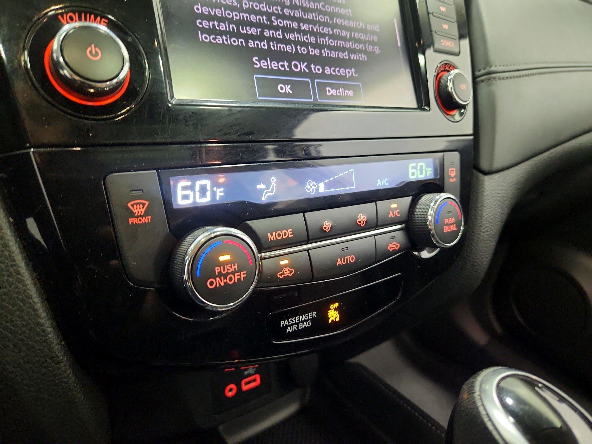 Thumbnail: 2019 Nissan Rogue - 17