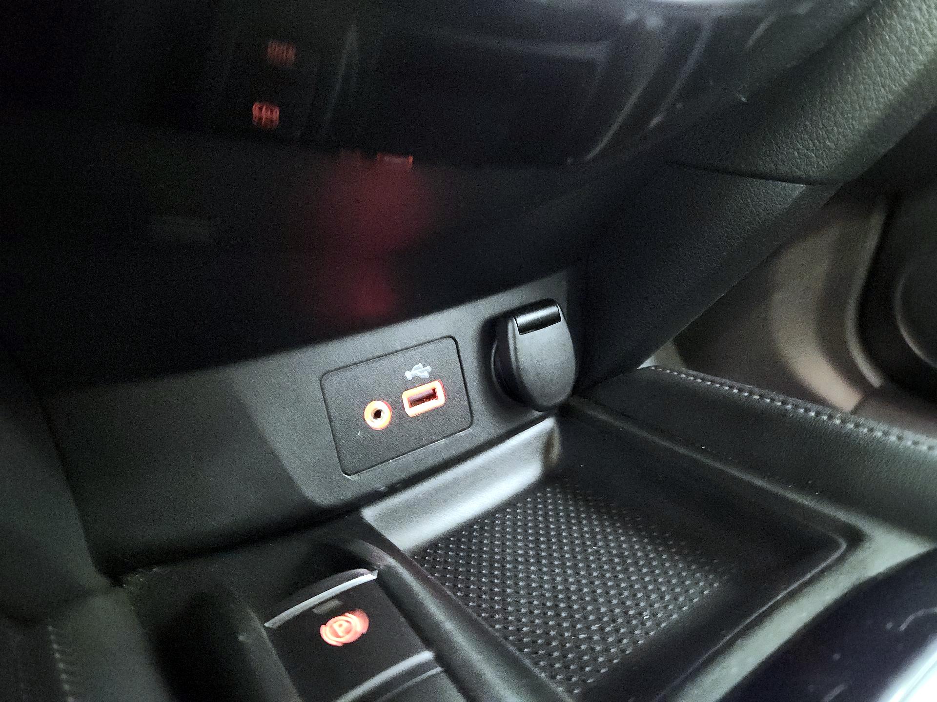 Thumbnail: 2019 Nissan Rogue - 19