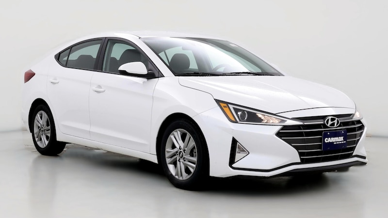 2020 Hyundai Elantra SEL Hero Image