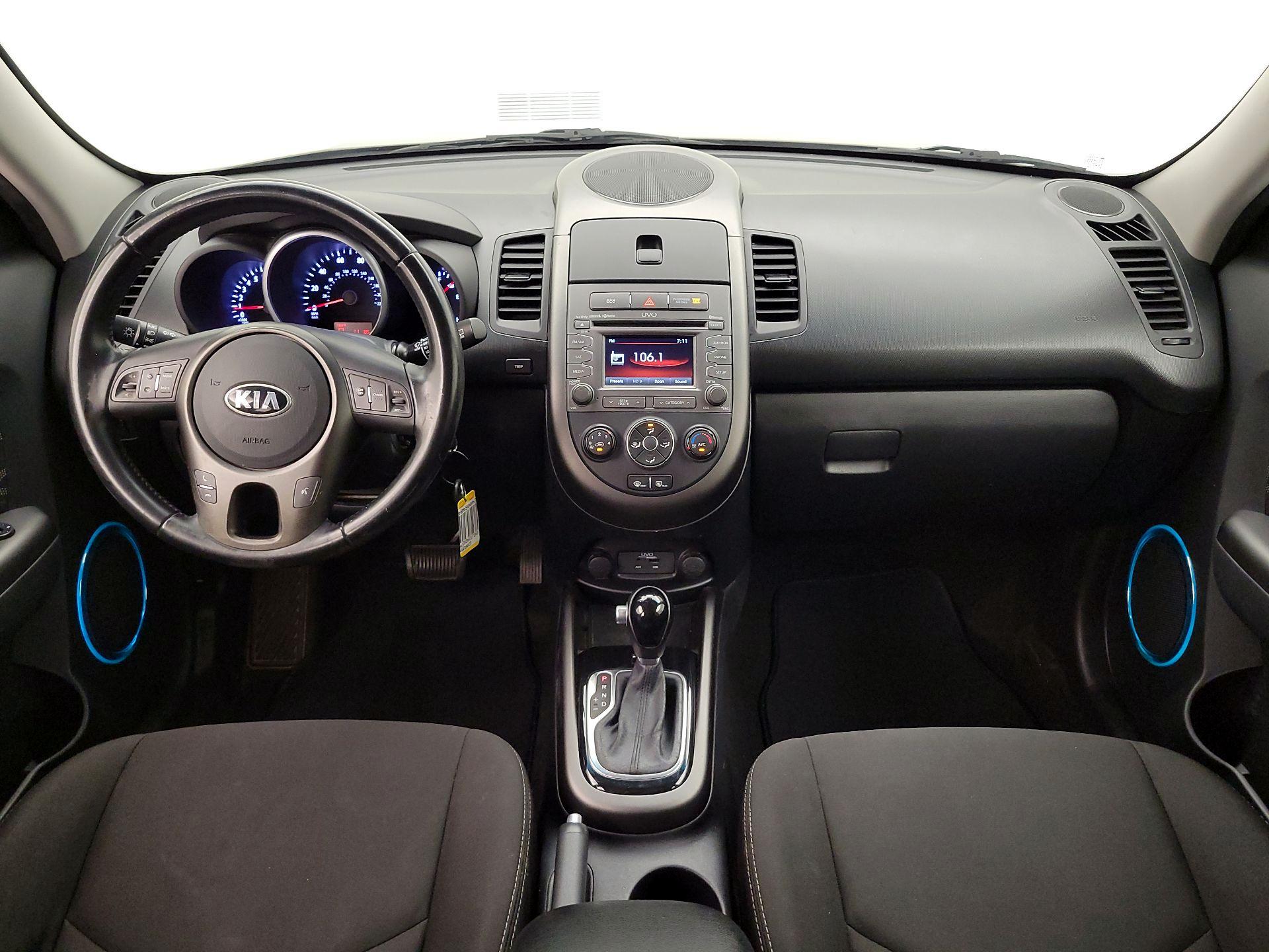 Thumbnail: 2013 Kia Soul - 9