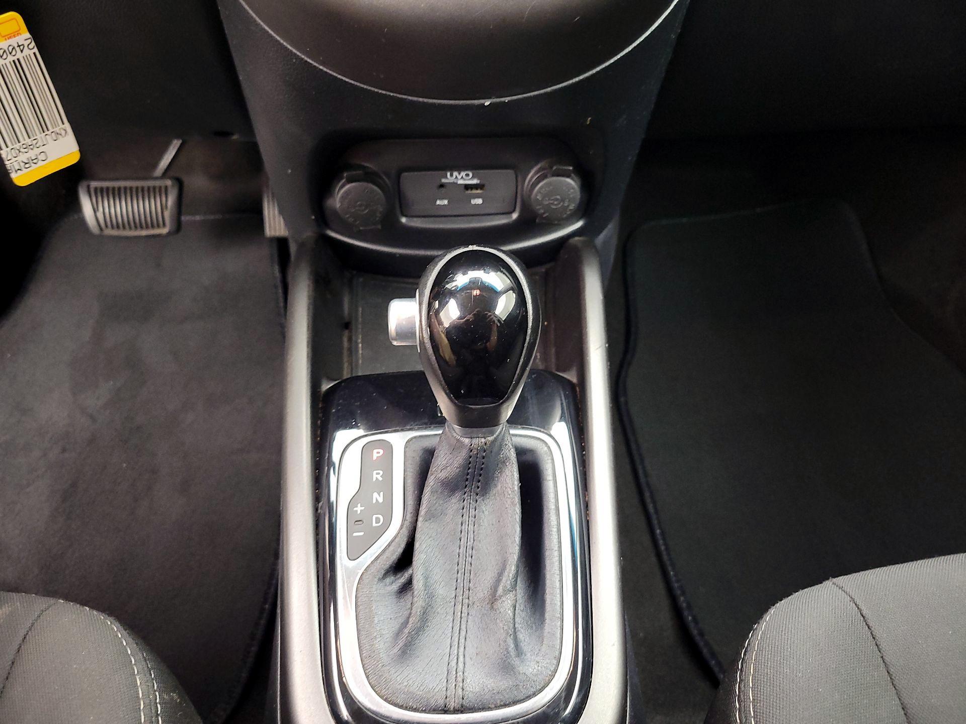 Thumbnail: 2013 Kia Soul - 17
