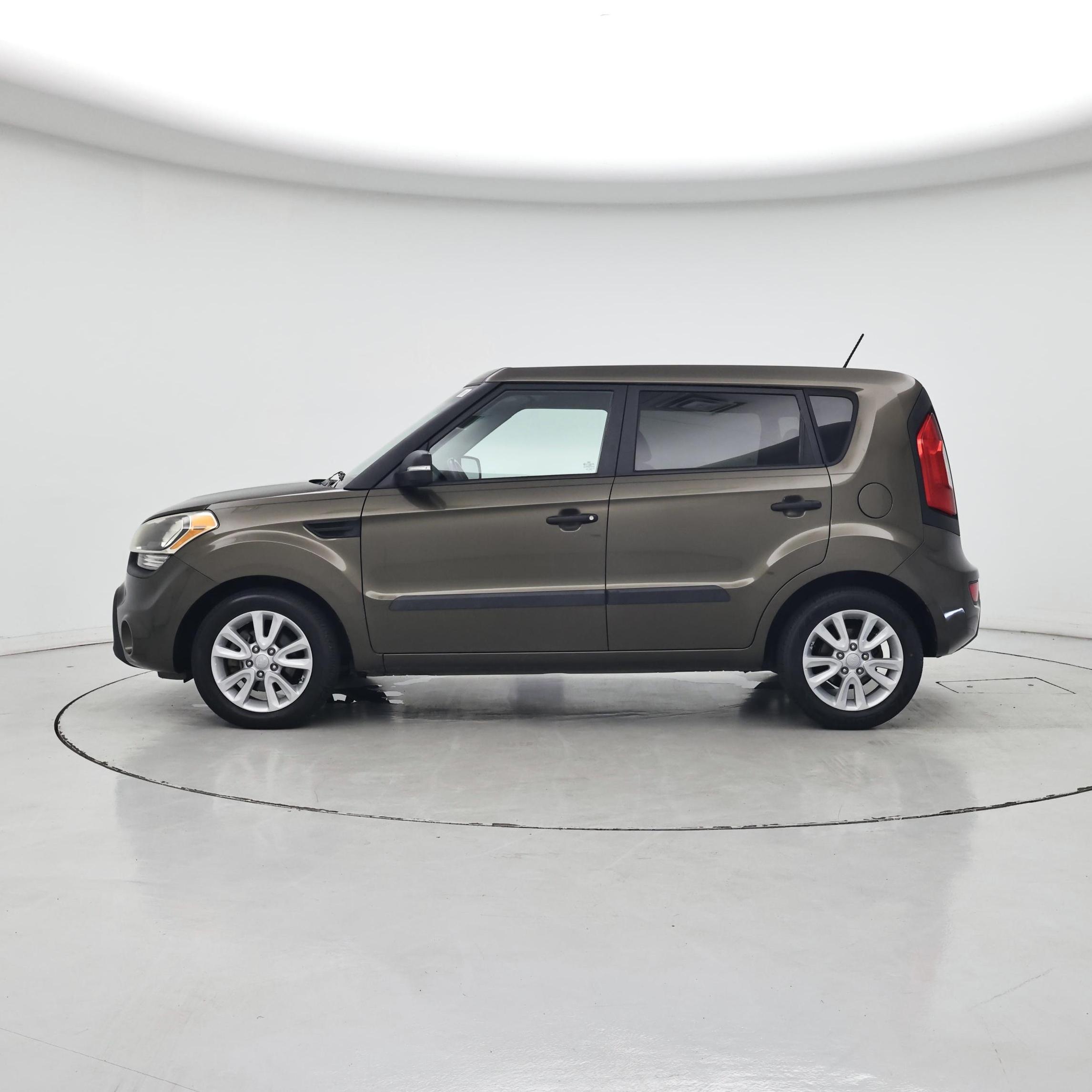 Thumbnail: 2013 Kia Soul - 3