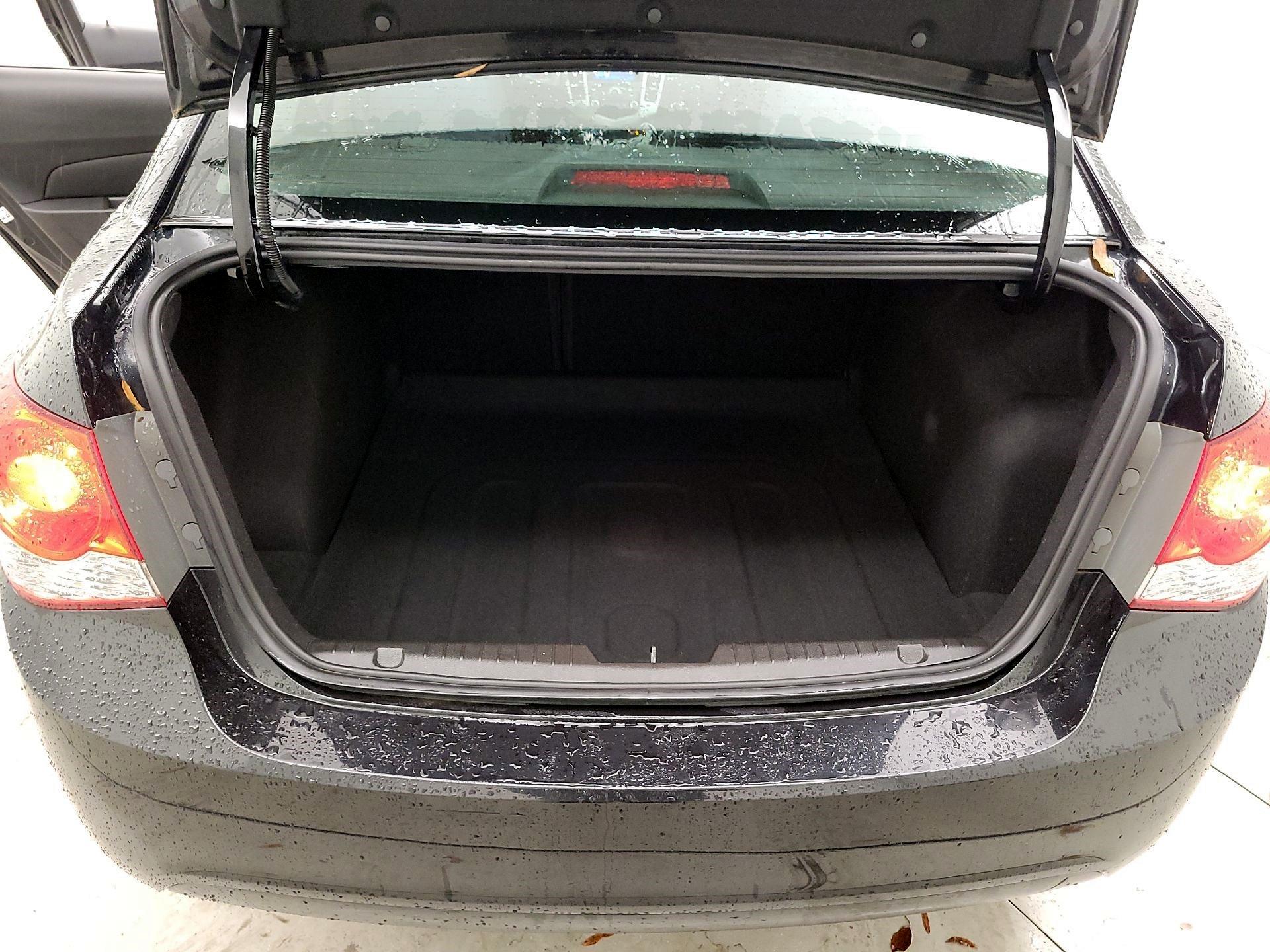 Thumbnail: 2016 Chevrolet Cruze - 19