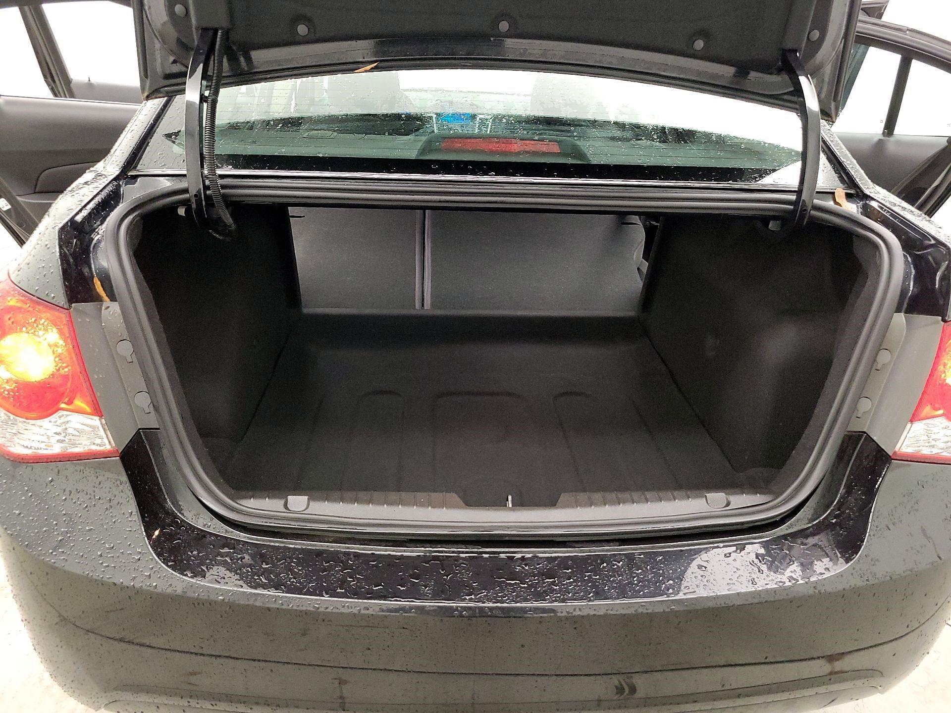 Thumbnail: 2016 Chevrolet Cruze - 20