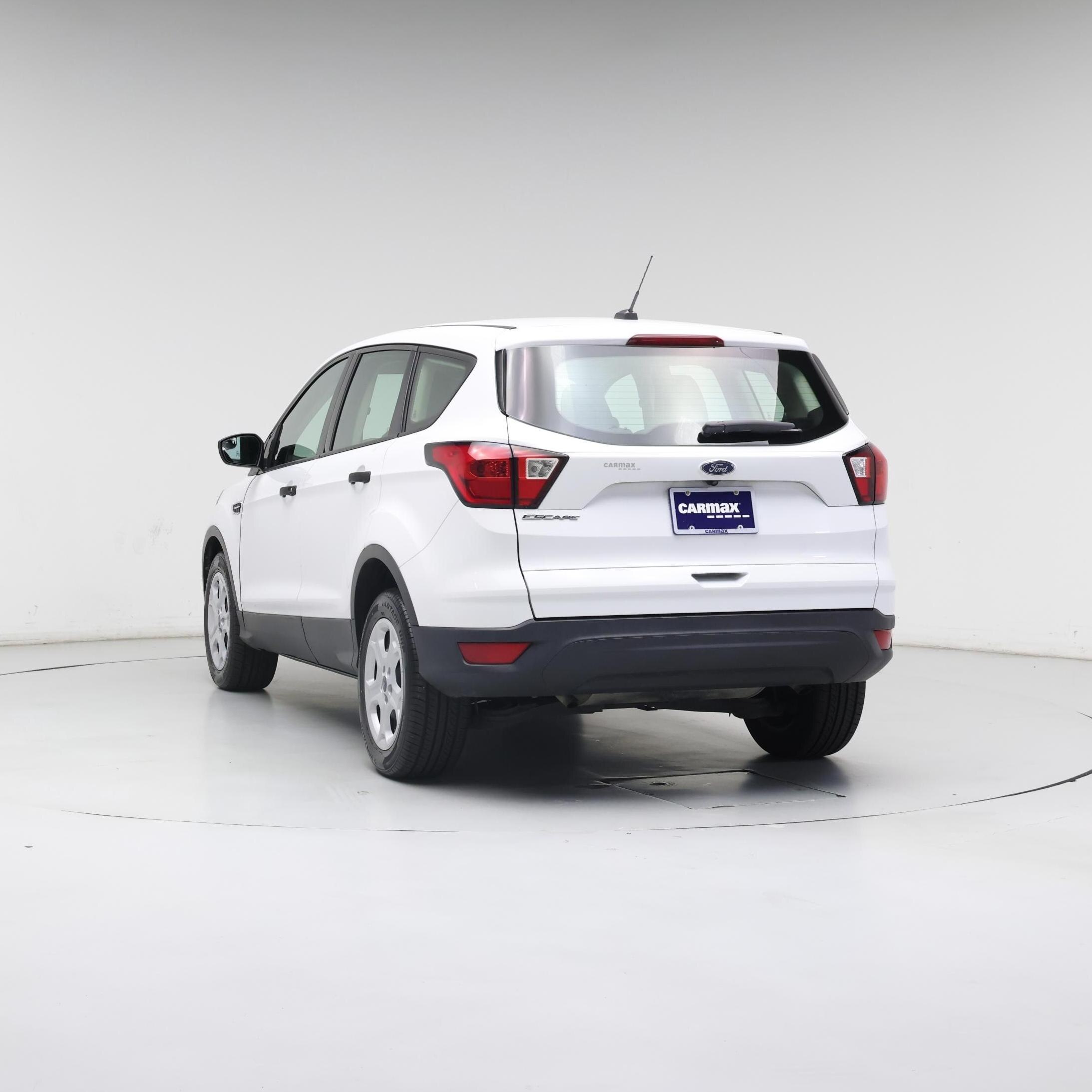 Thumbnail: 2019 Ford Escape - 2