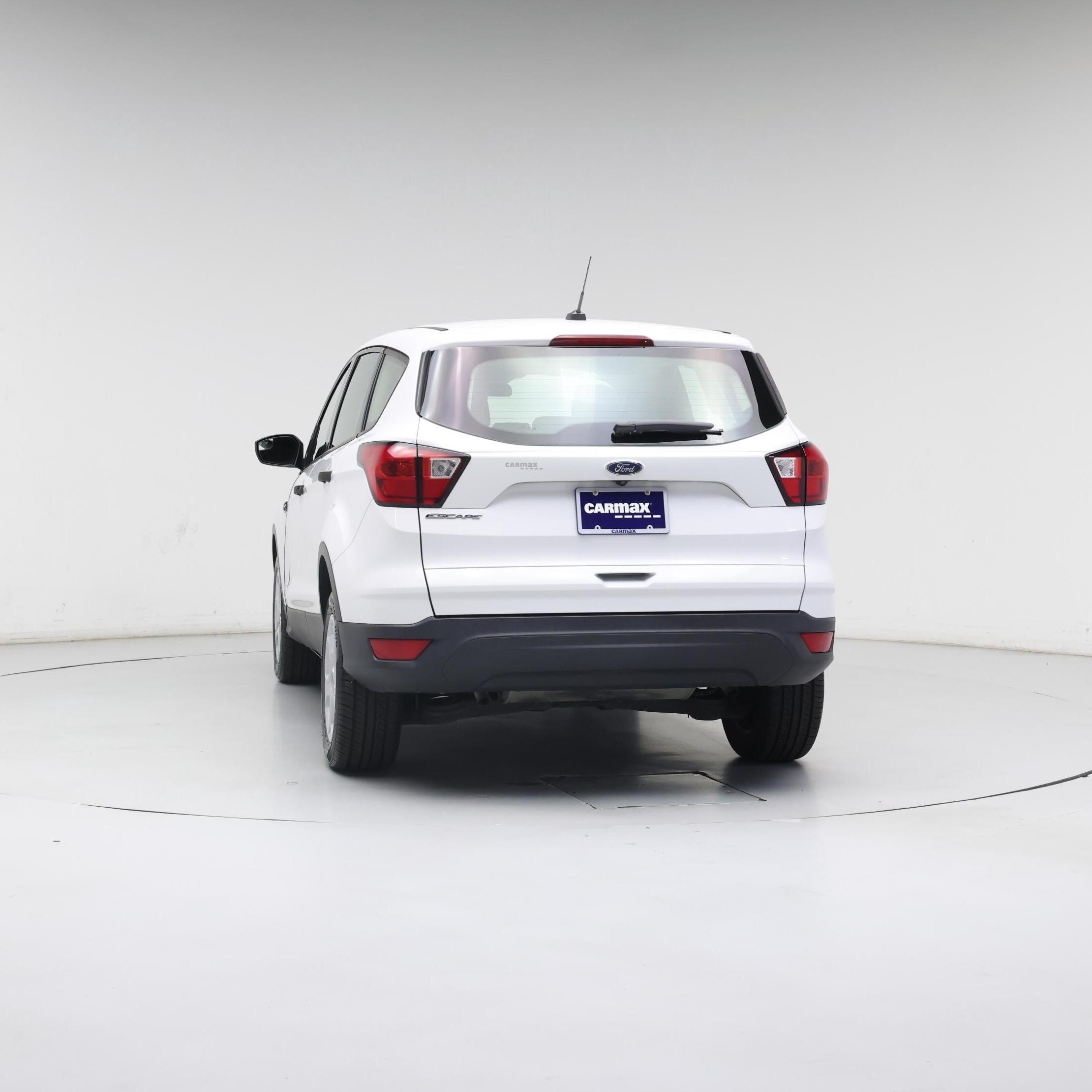 Thumbnail: 2019 Ford Escape - 6