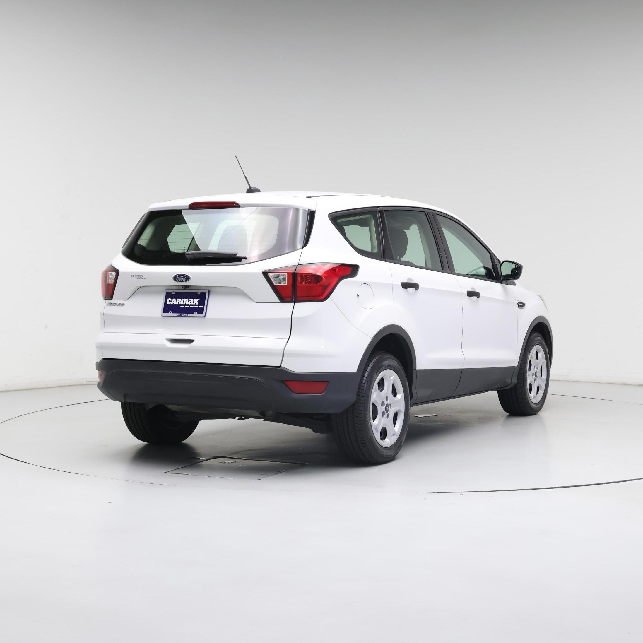 Thumbnail: 2019 Ford Escape - 8